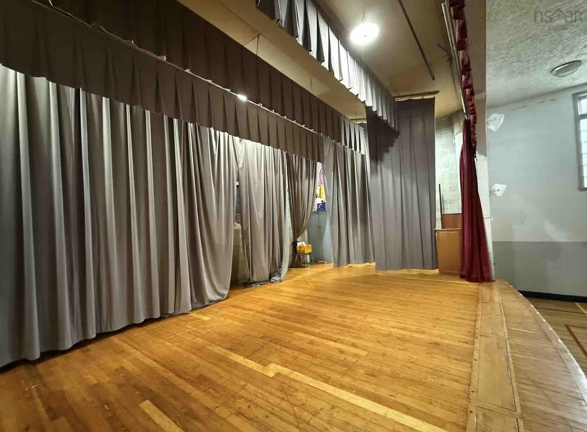 181 Portland Street, Dartmouth, NS (MLS 202528039)