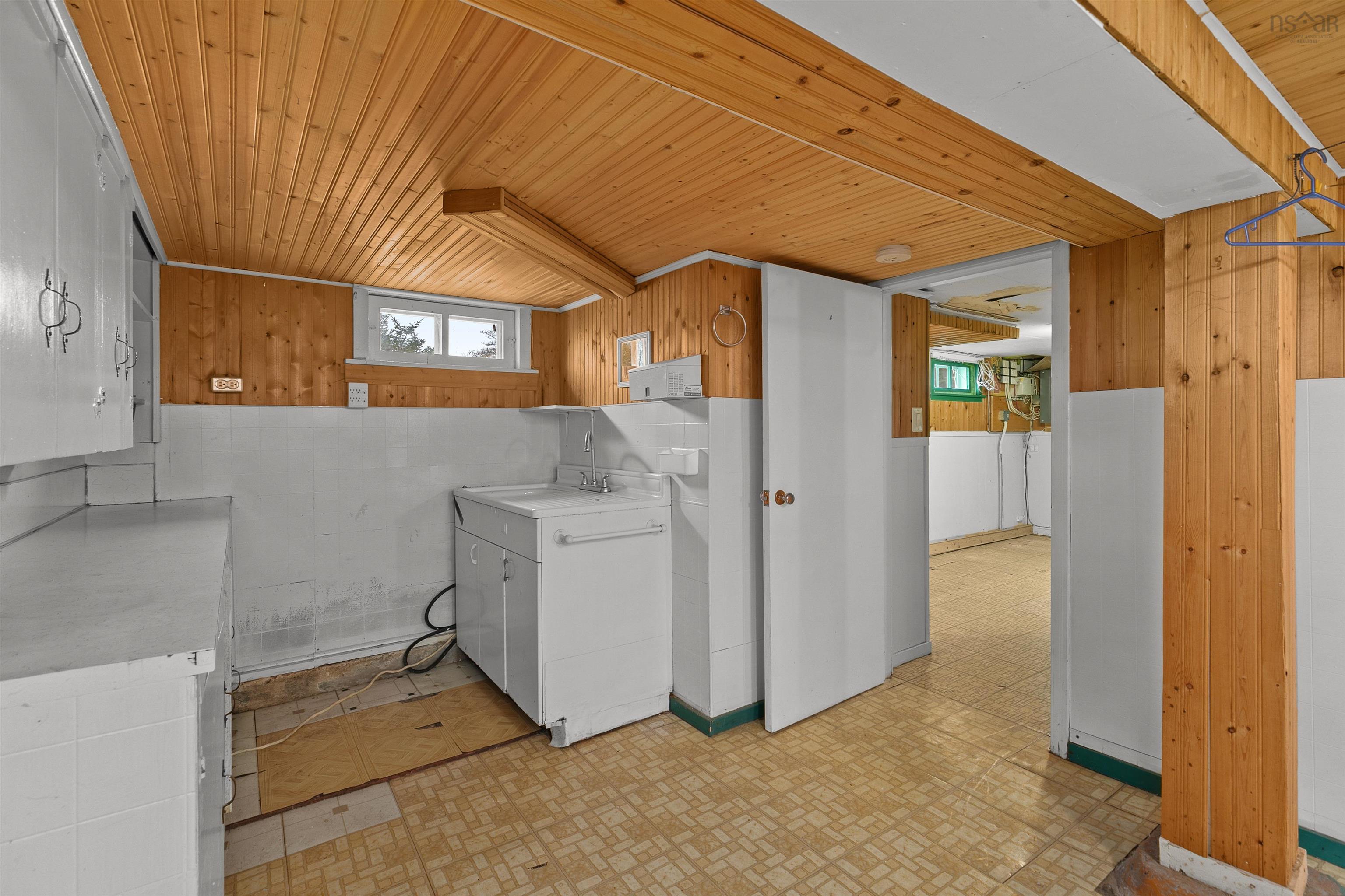 48 Woodland Avenue, Dartmouth, NS (MLS 202528057)