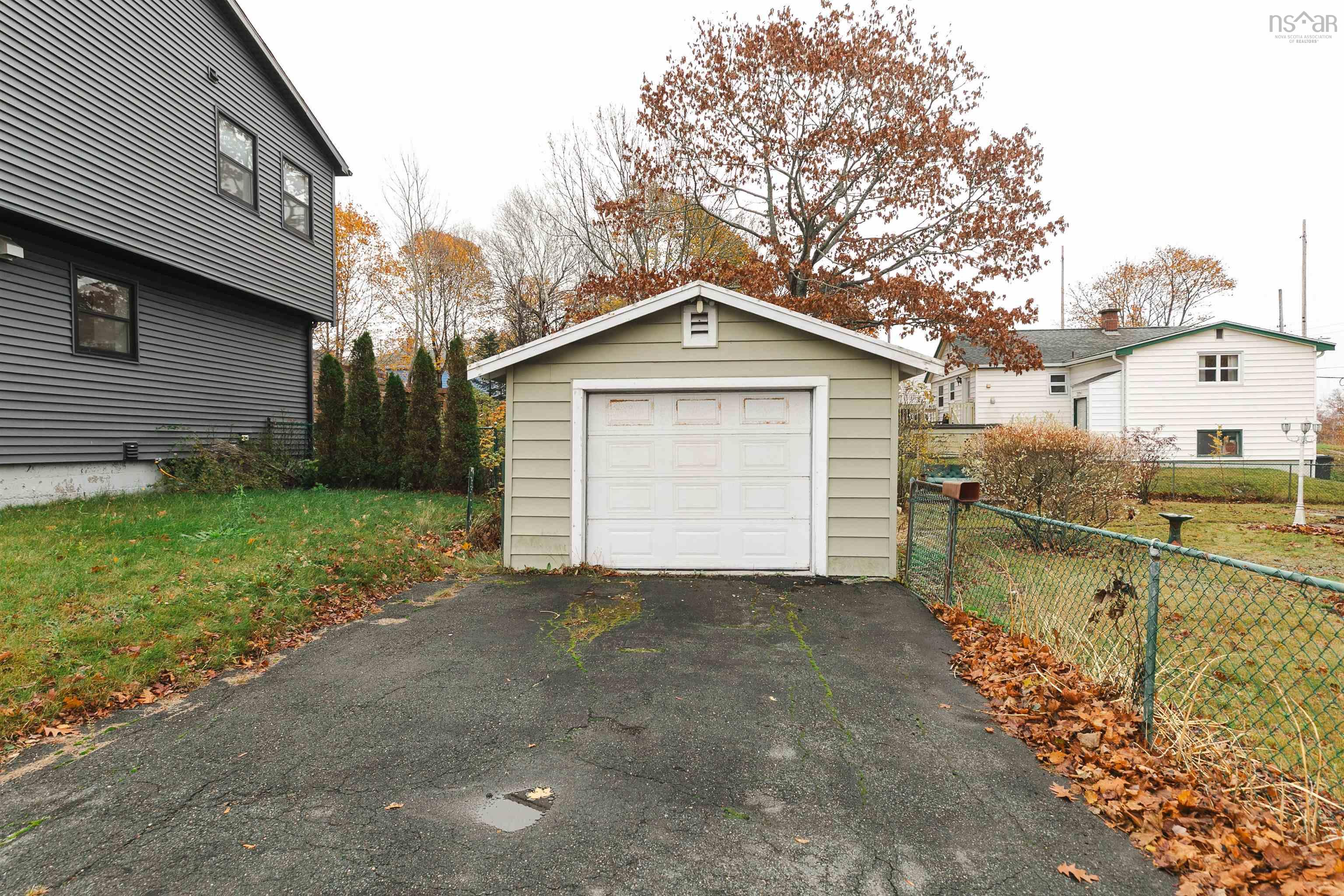 48 Woodland Avenue, Dartmouth, NS (MLS 202528057)