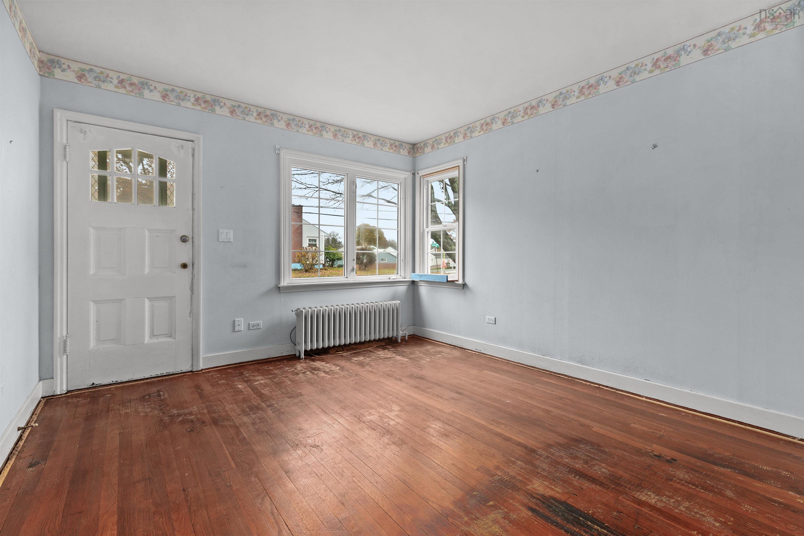 48 Woodland Avenue, Dartmouth, NS (MLS 202528057)