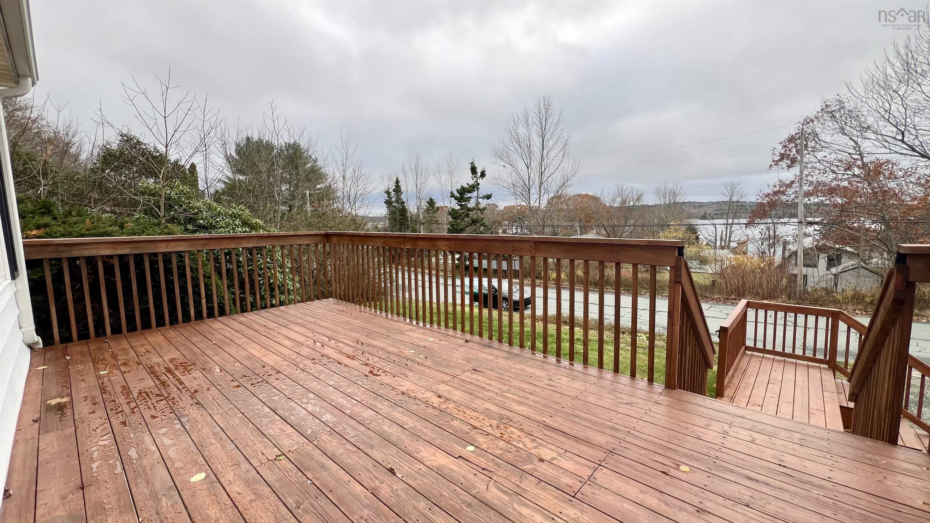 6 Pembrooke Street, Waverley, NS (MLS 202528065)