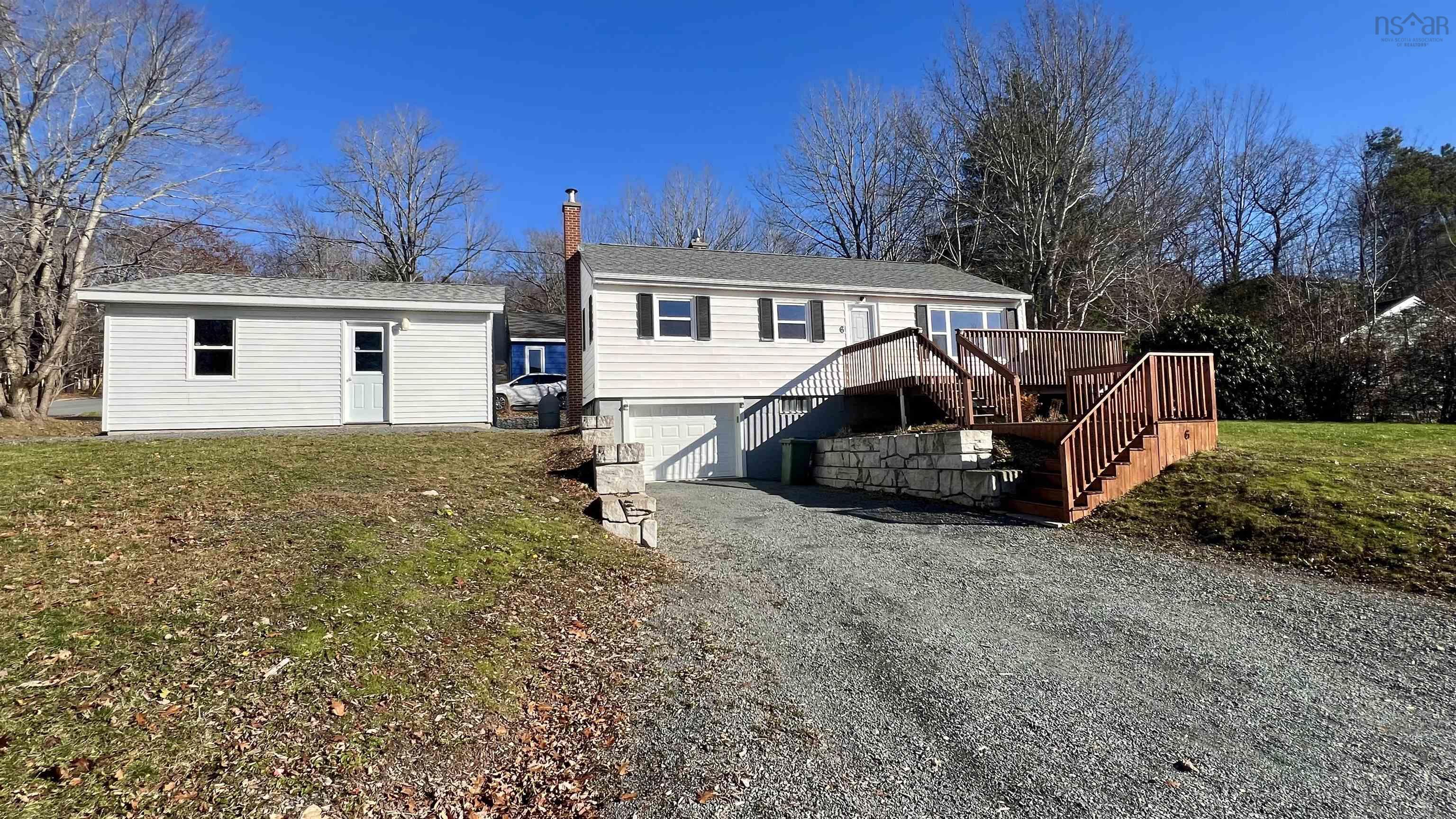 6 Pembrooke Street, Waverley, NS (MLS 202528065)