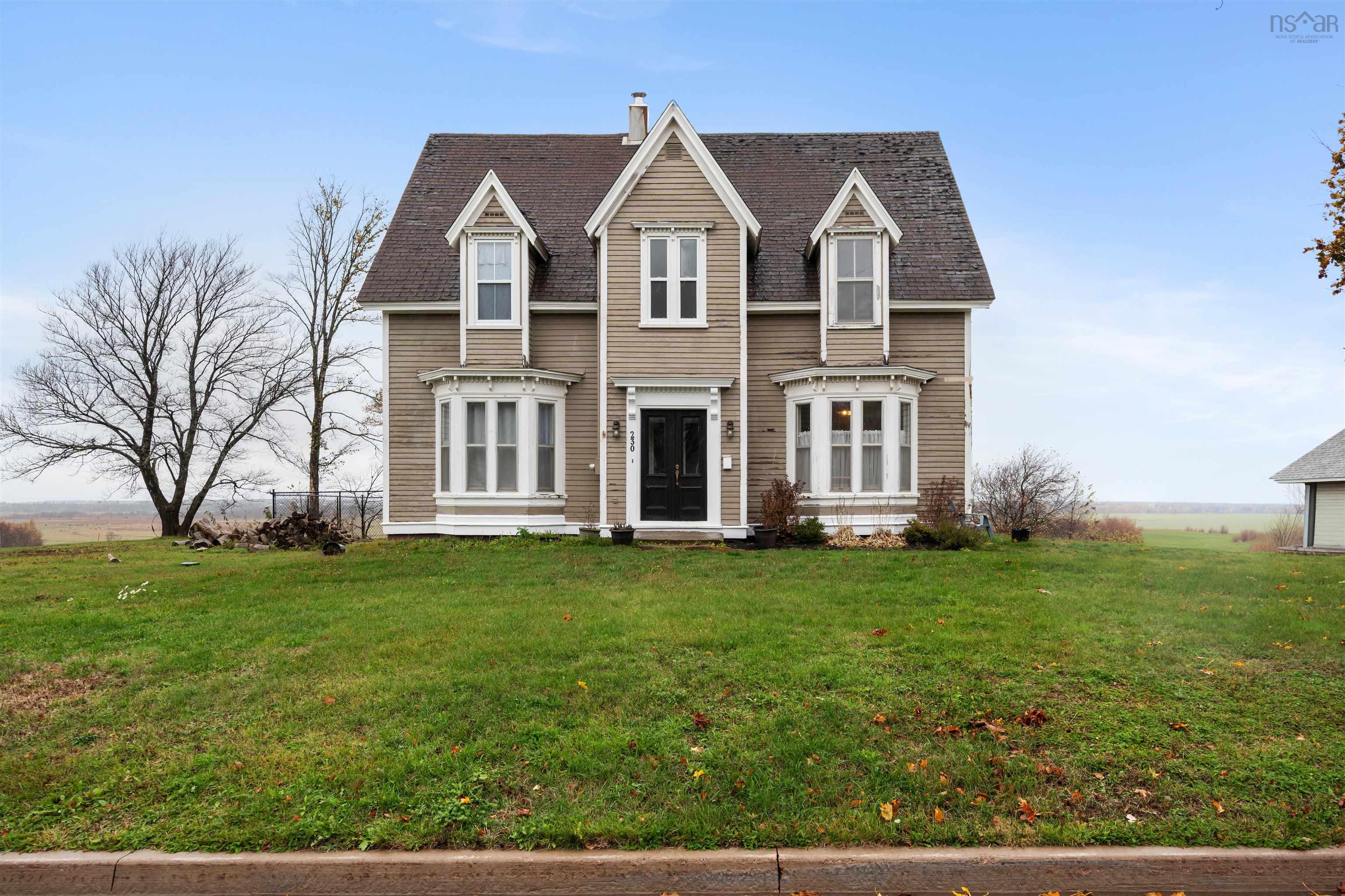 230 Victoria Street E, Amherst, NS (MLS 202528069)