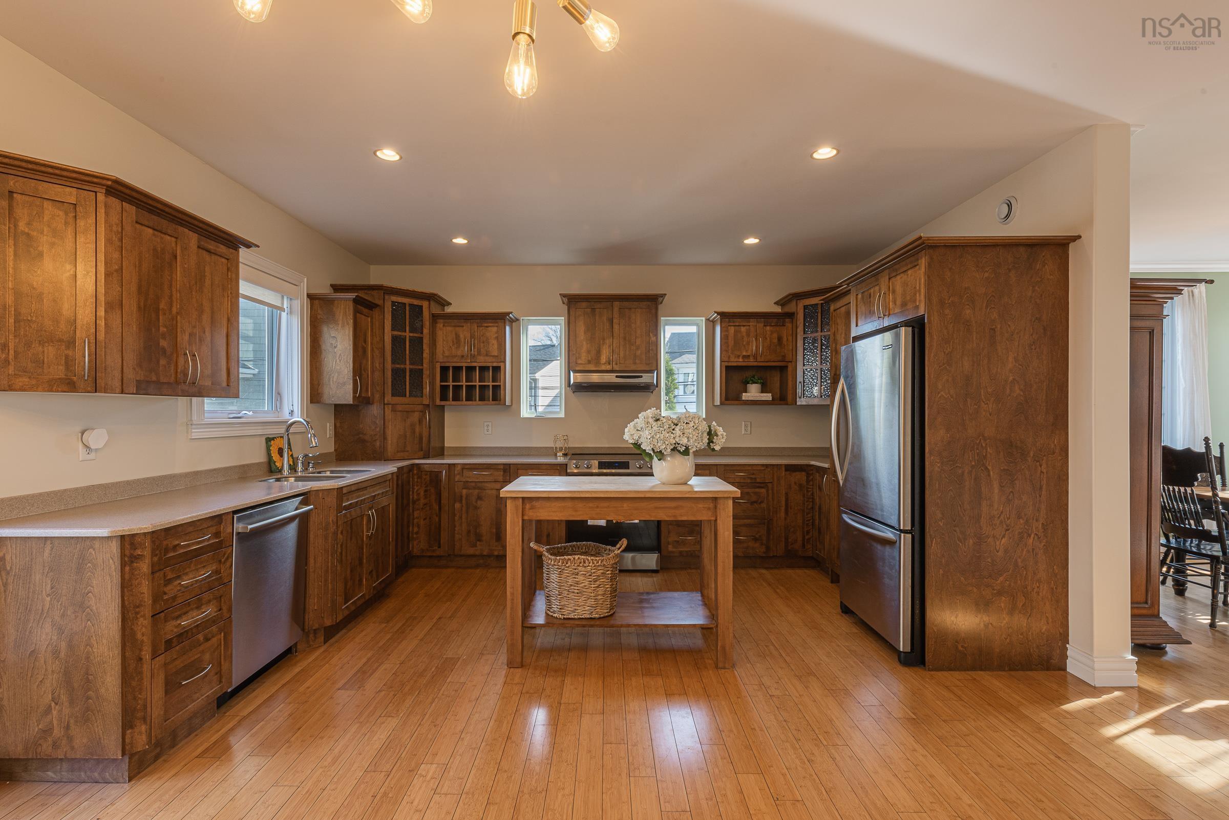 2077 Quinn Street, Halifax, NS (MLS 202528078)