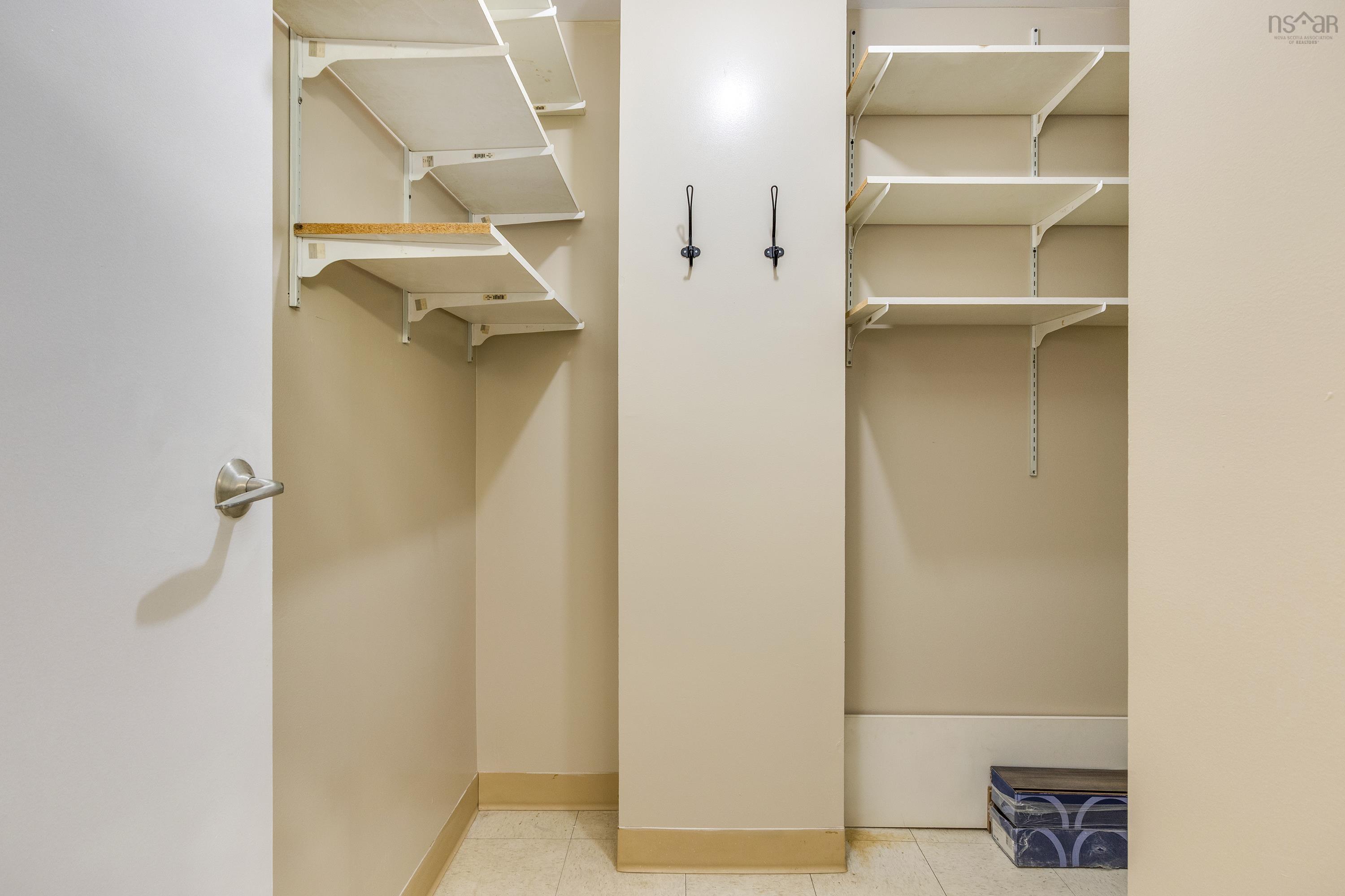 513 1326 Lower Water Street, Halifax, NS (MLS 202528094)