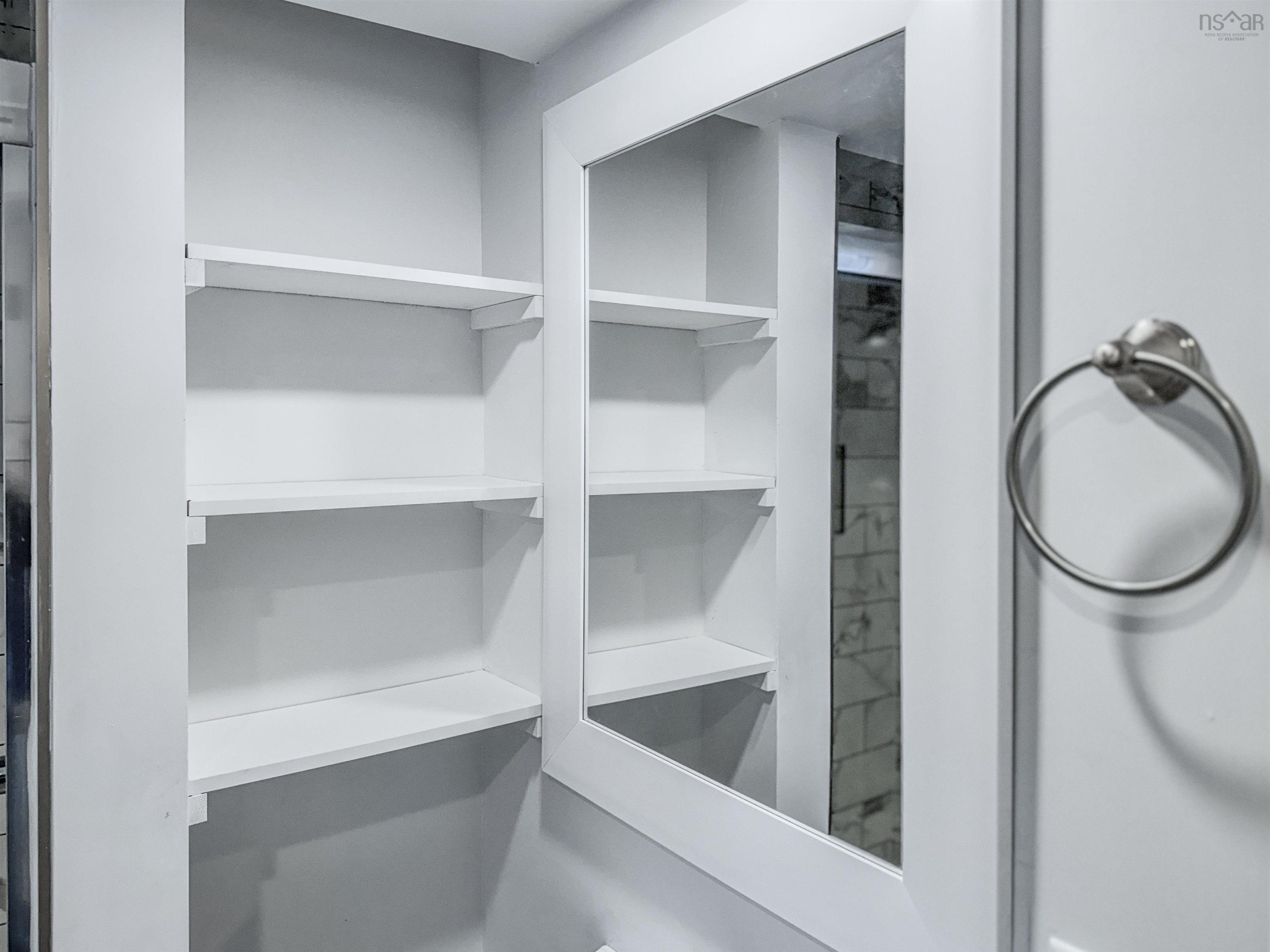 2 Delmac Court, Dartmouth, NS (MLS 202528097)