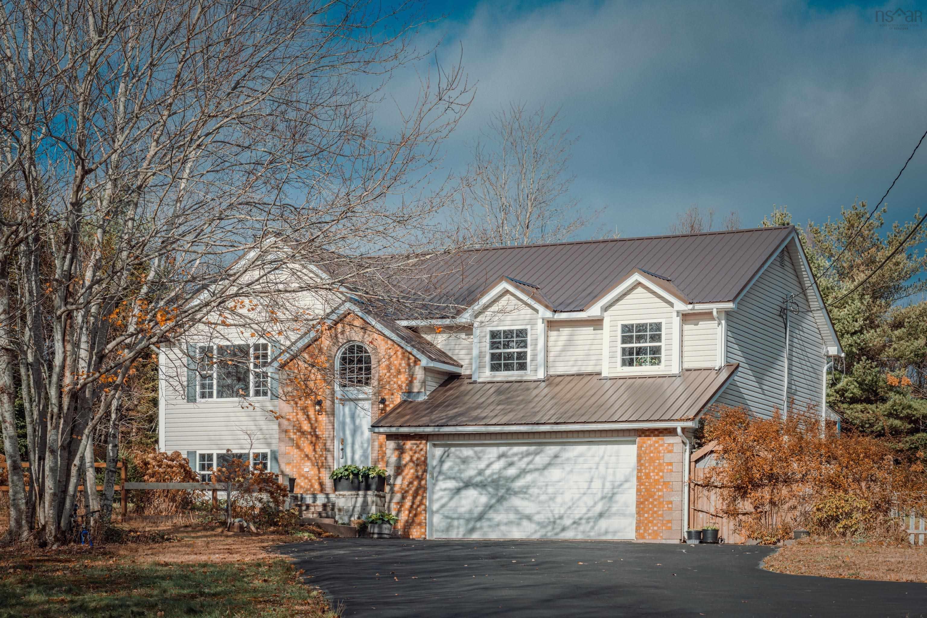 24 Terradore Lane, Hammonds Plains, NS (MLS® 202528168)