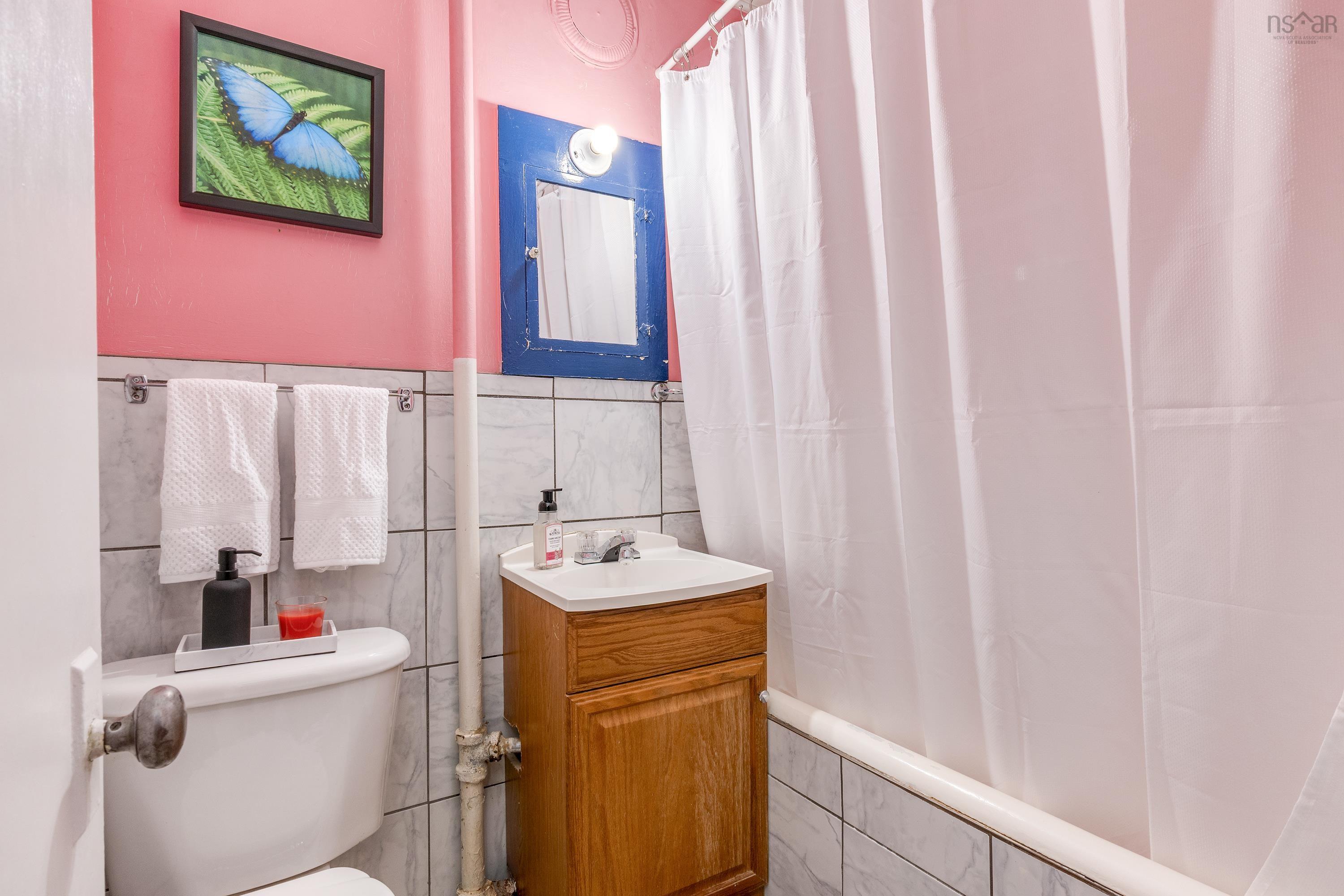 3666 Barrington Street, North End, NS (MLS 202528201)