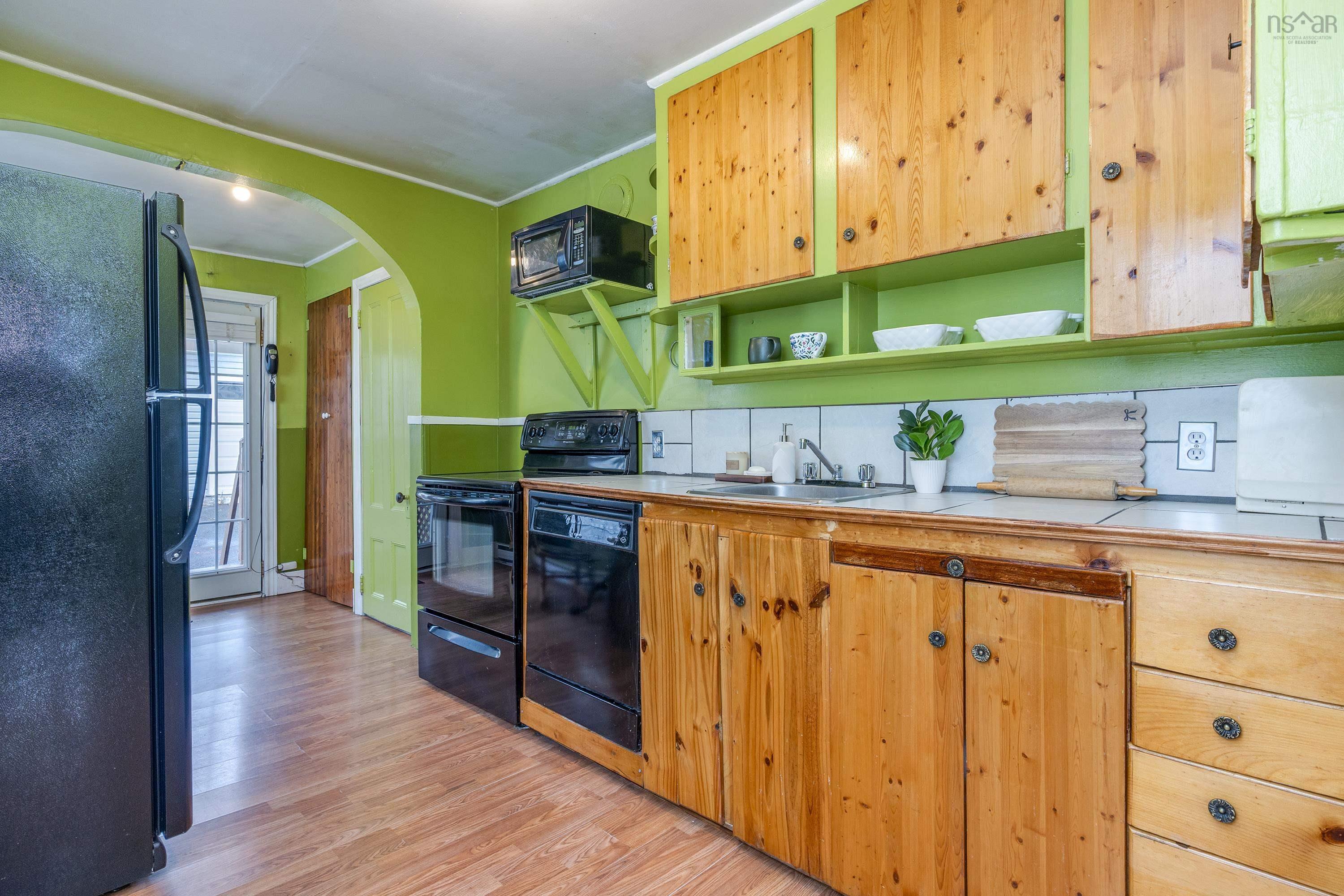 3666 Barrington Street, North End, NS (MLS 202528201)