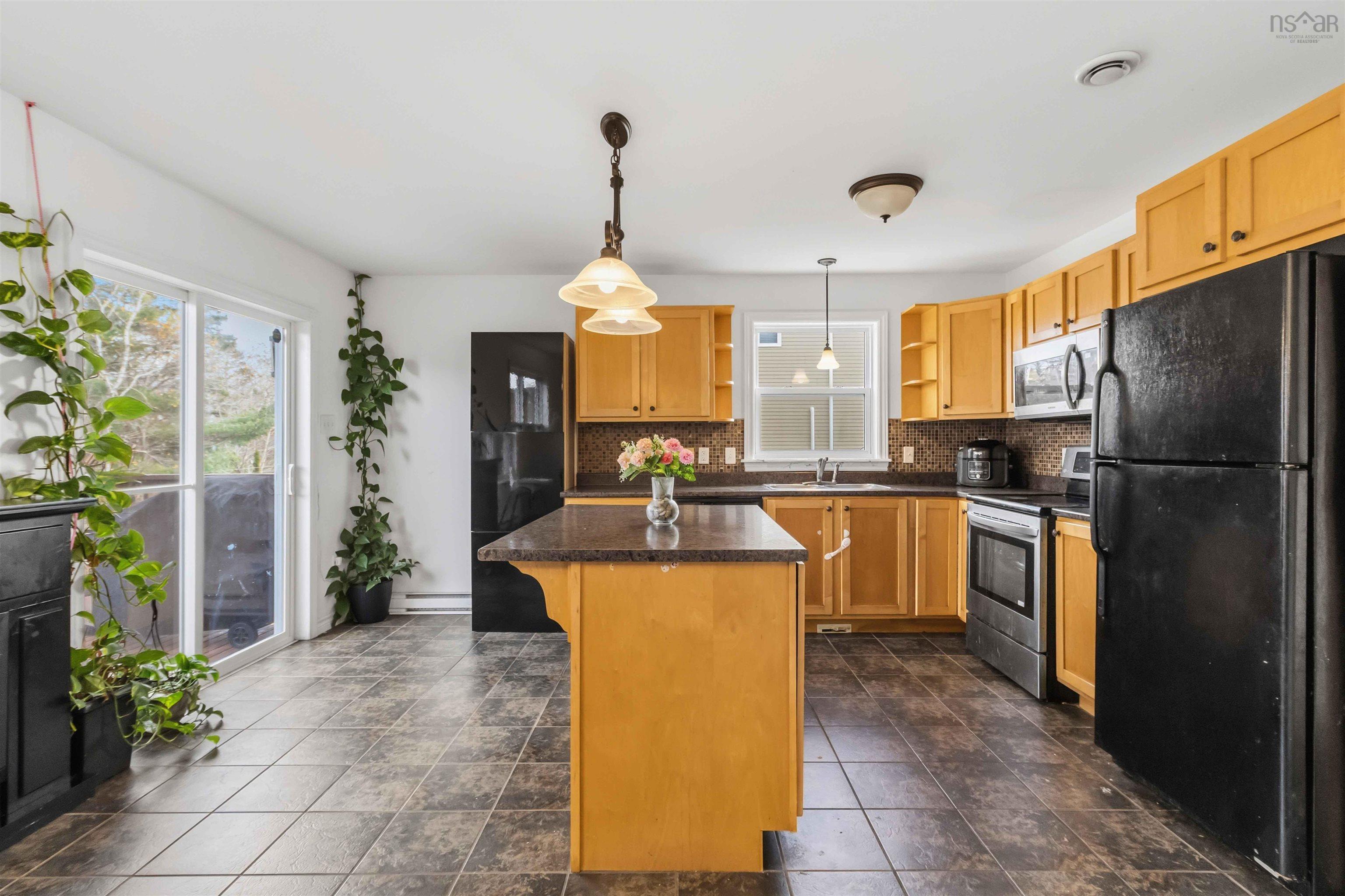 18 Danforth Road, Halifax, NS (MLS 202528220)