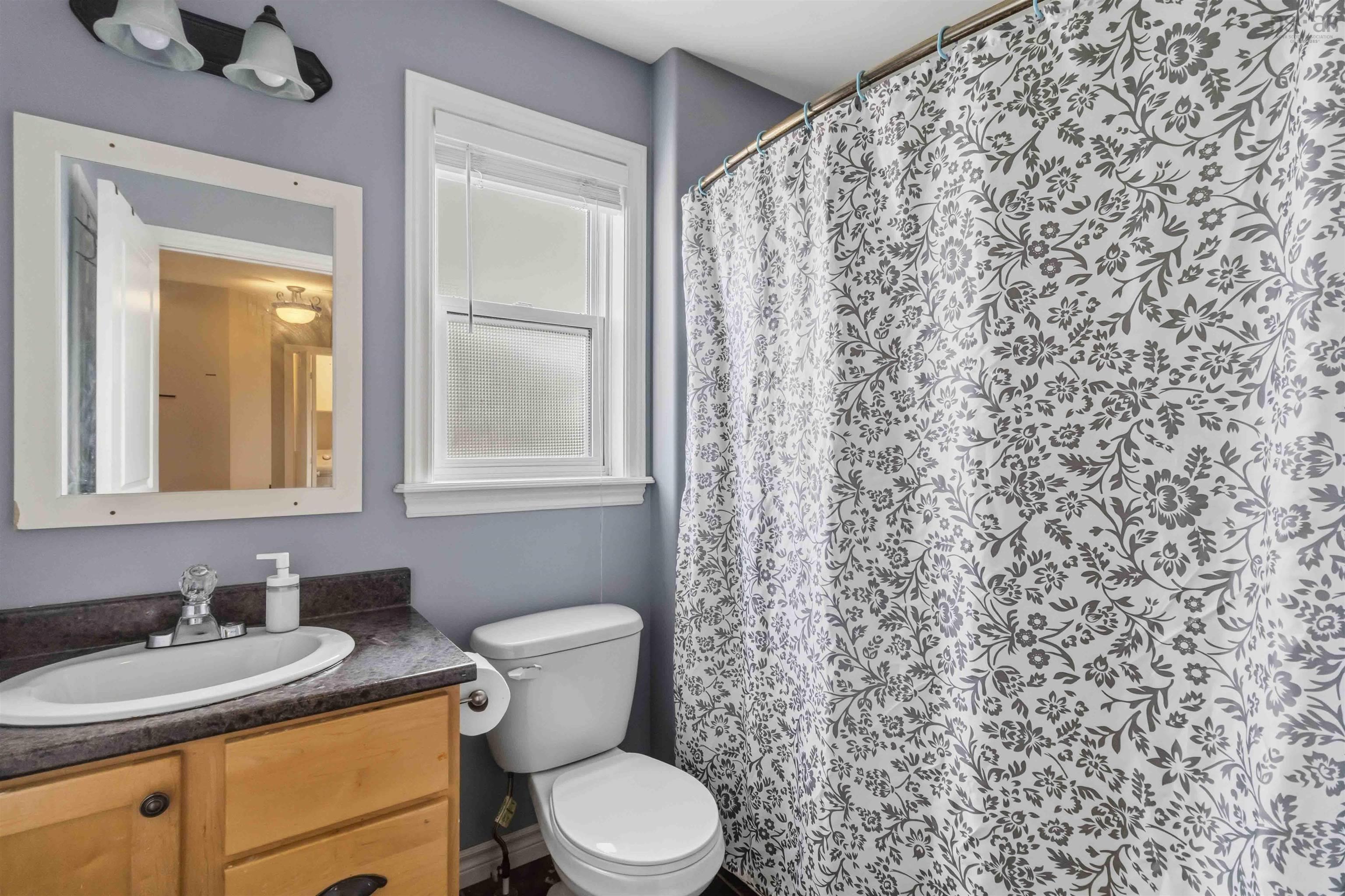 18 Danforth Road, Halifax, NS (MLS 202528220)