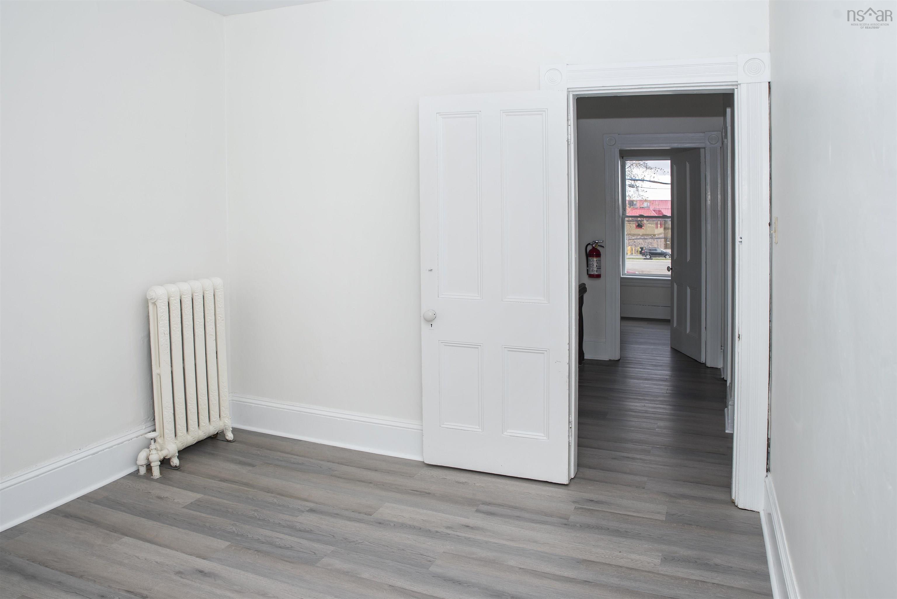 $235,000.00: 31 Forbes Court, Sydney