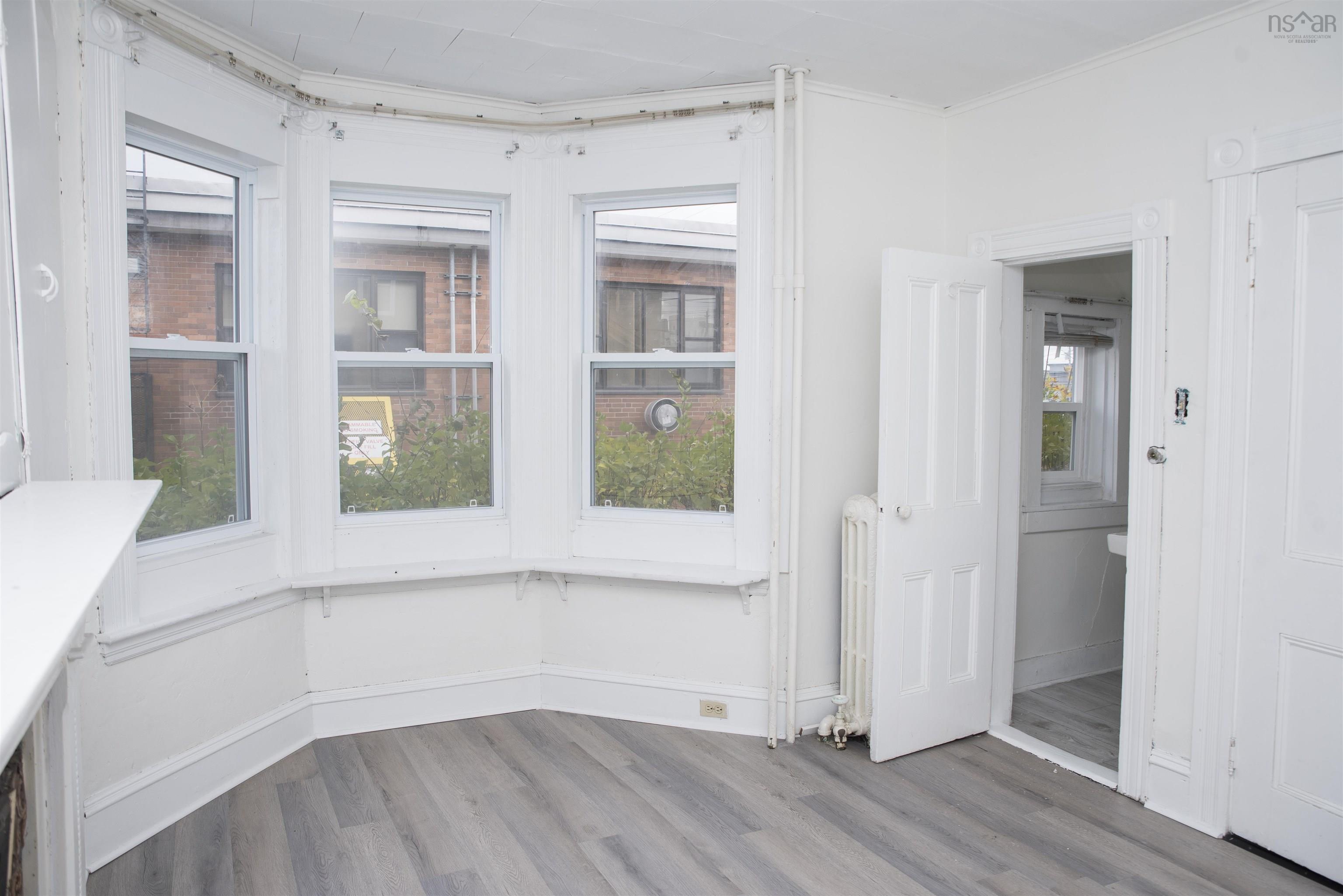 $235,000.00: 31 Forbes Court, Sydney