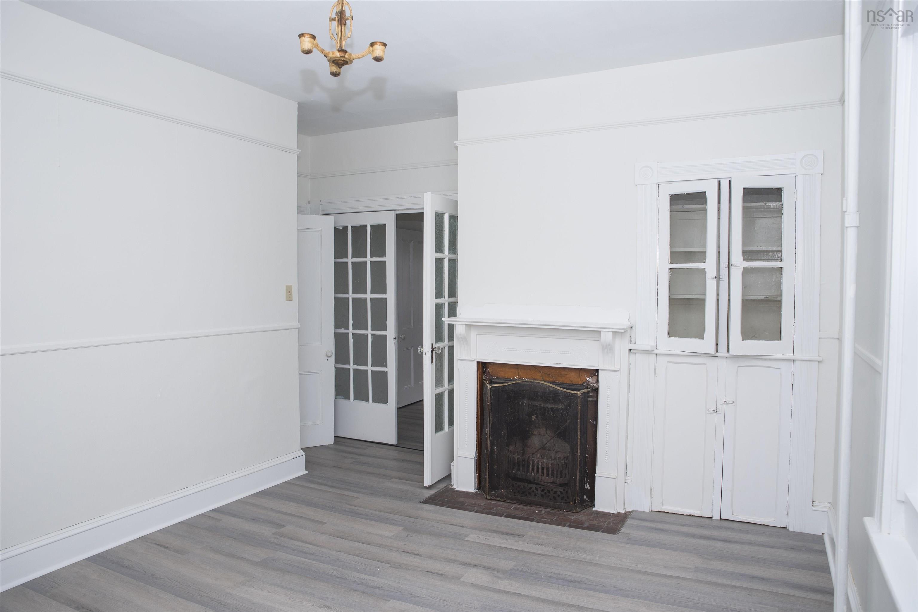 $235,000.00: 31 Forbes Court, Sydney