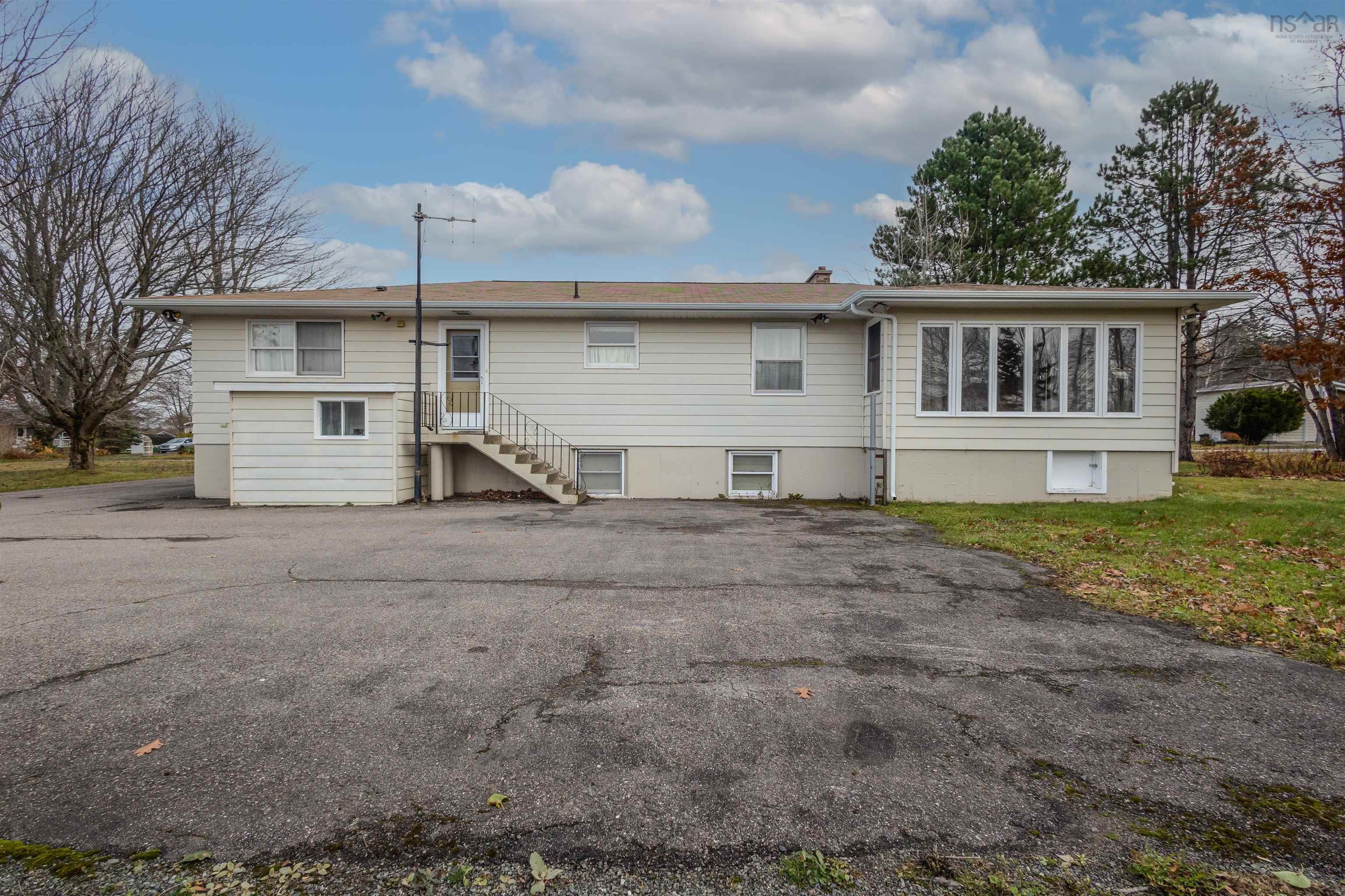 $319,900.00: 12 Birchdale Drive, Sydney River