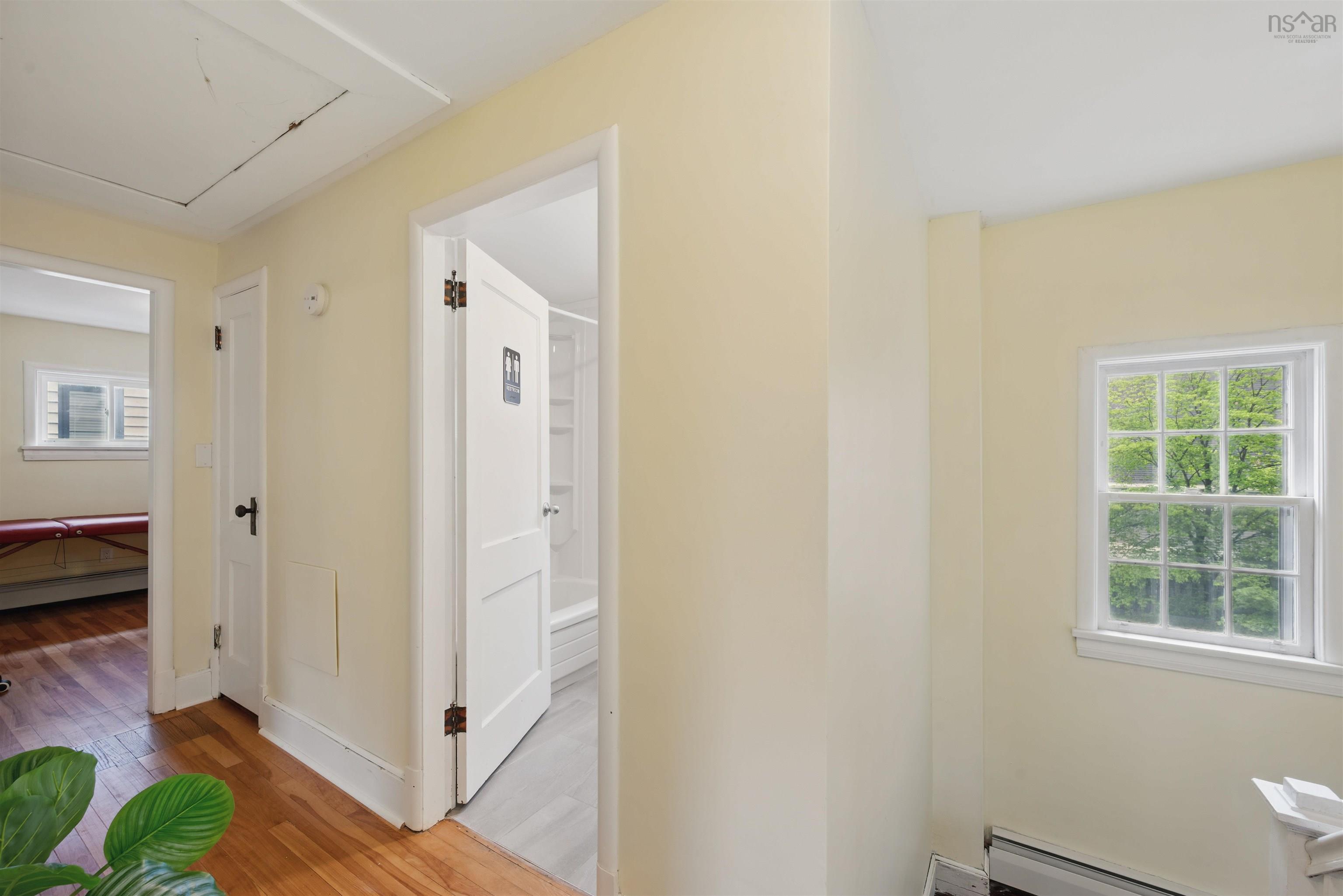 $799,900.00: 2655 Joseph Howe Drive, Halifax