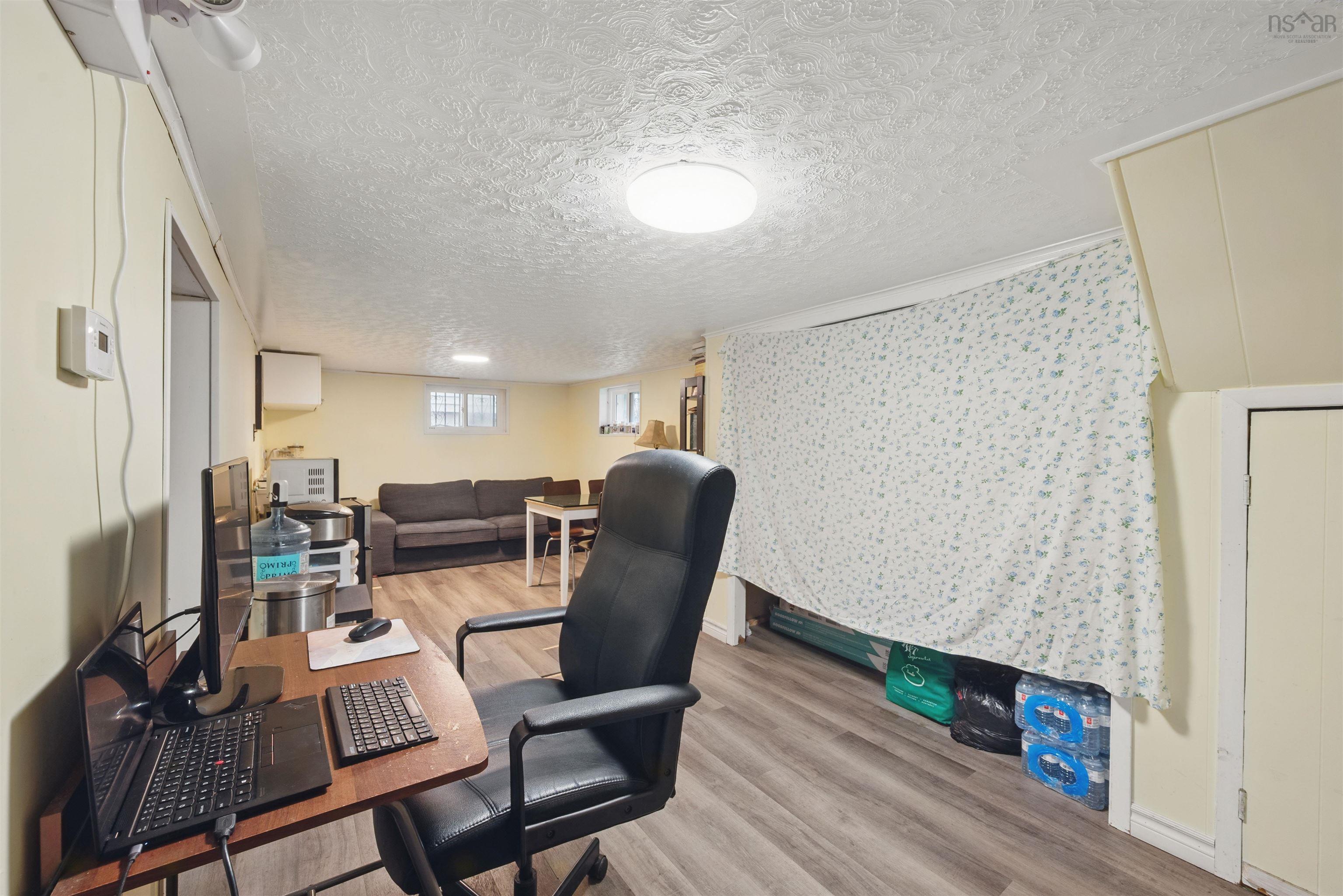 $799,900.00: 2655 Joseph Howe Drive, Halifax