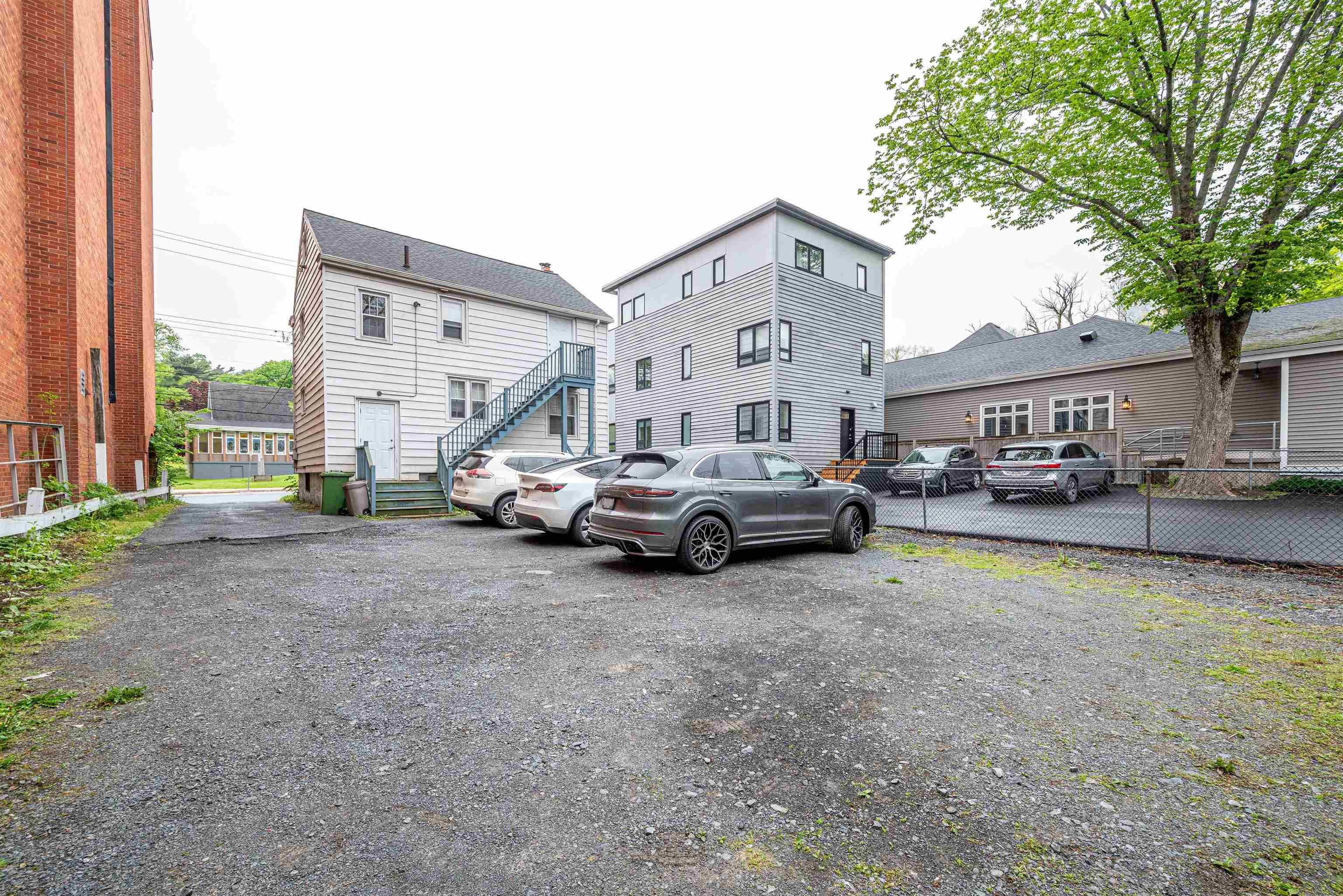 $799,900.00: 2655 Joseph Howe Drive, Halifax