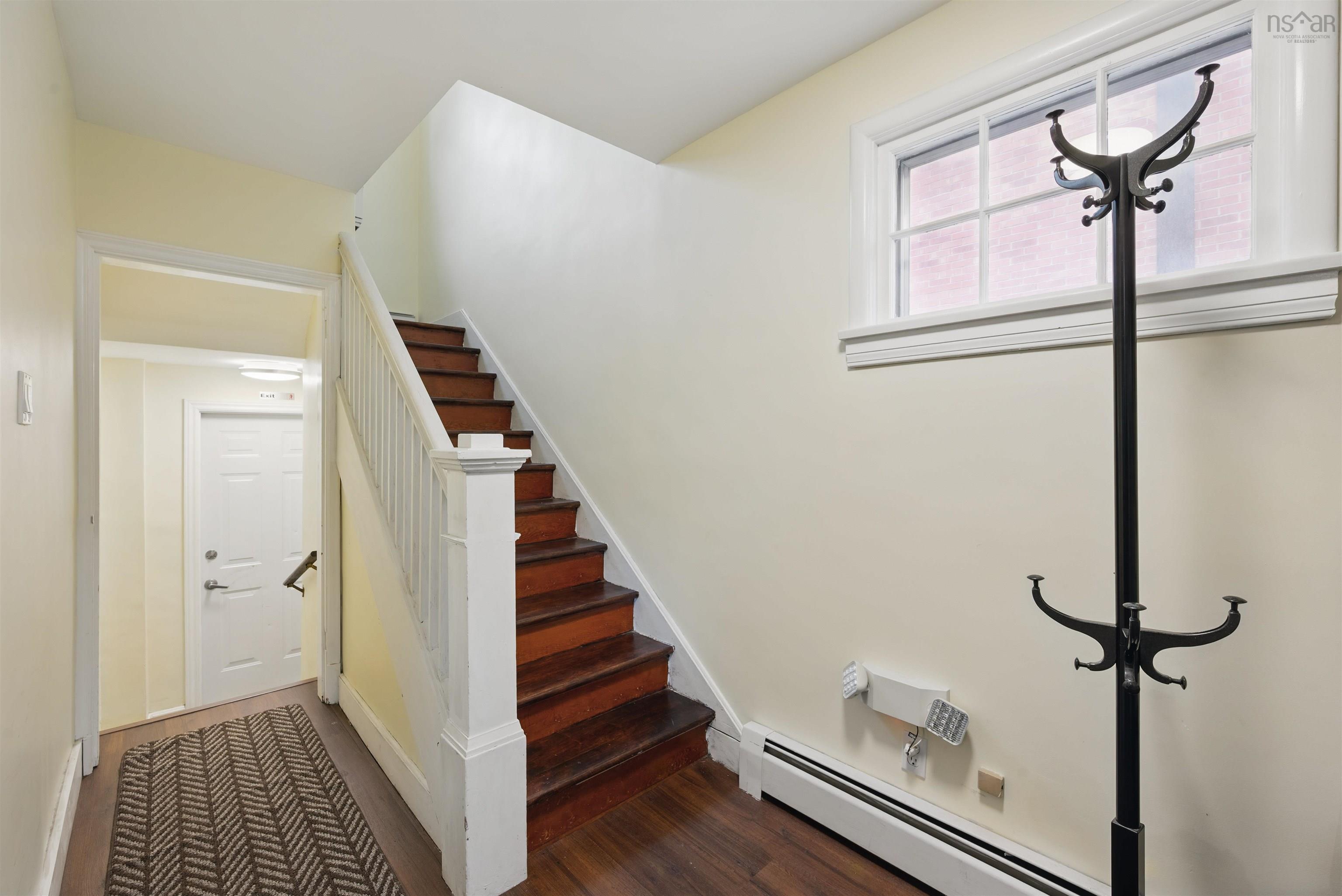 $799,900.00: 2655 Joseph Howe Drive, Halifax