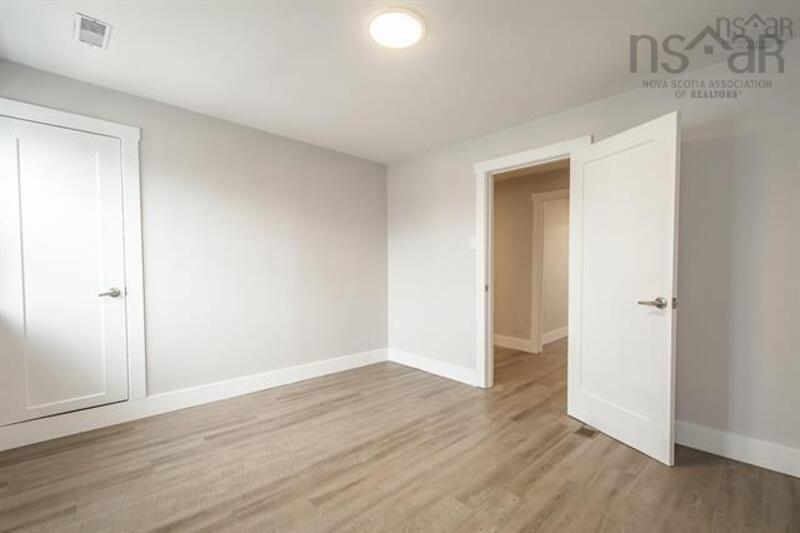 $569,900.00: 82 Albro Lake Road, Dartmouth