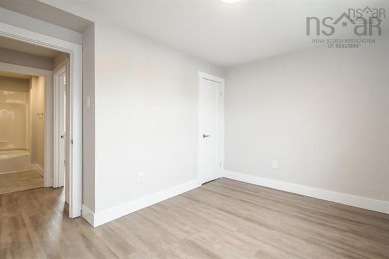 $569,900.00: 82 Albro Lake Road, Dartmouth