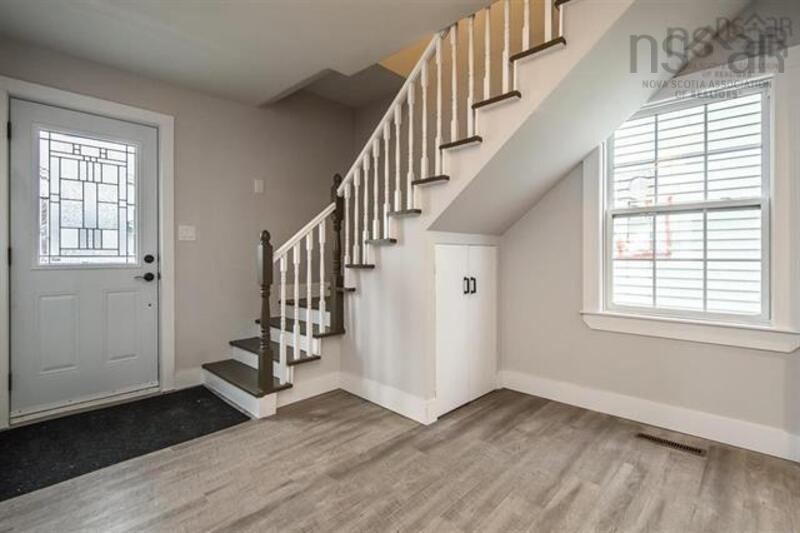 $569,900.00: 82 Albro Lake Road, Dartmouth