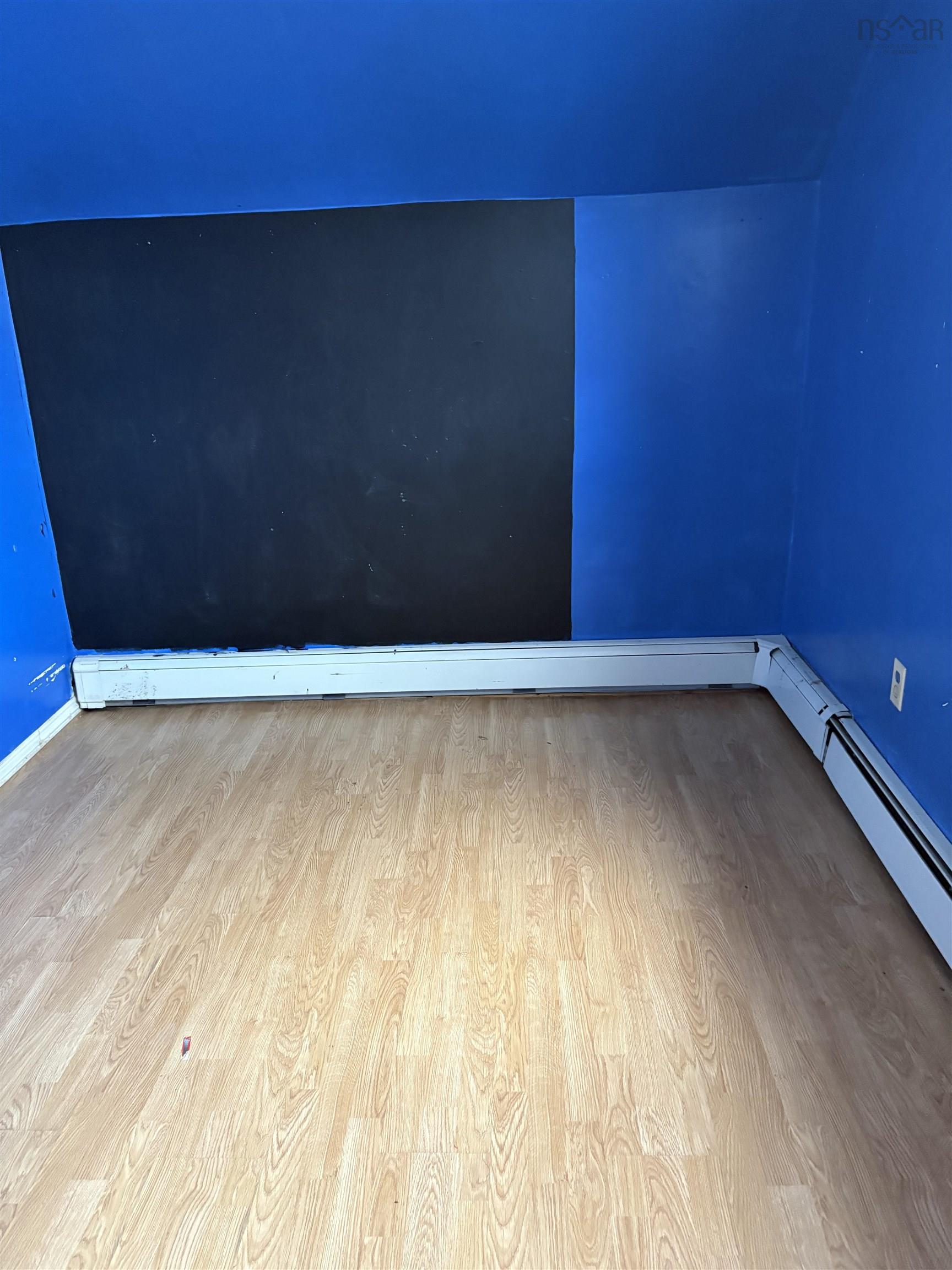 $74,900.00: 343 Ninth Street, New Waterford