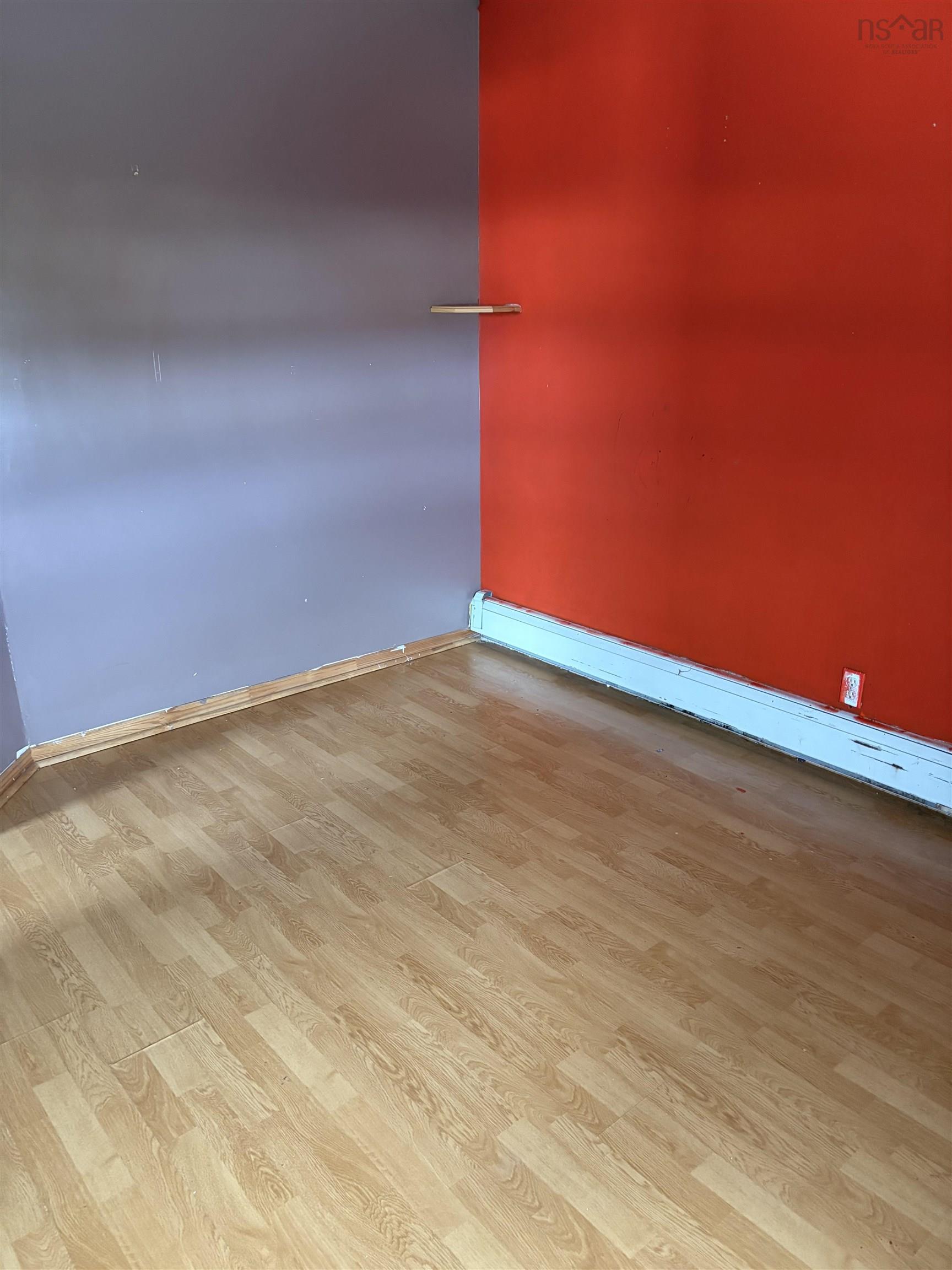 $74,900.00: 343 Ninth Street, New Waterford