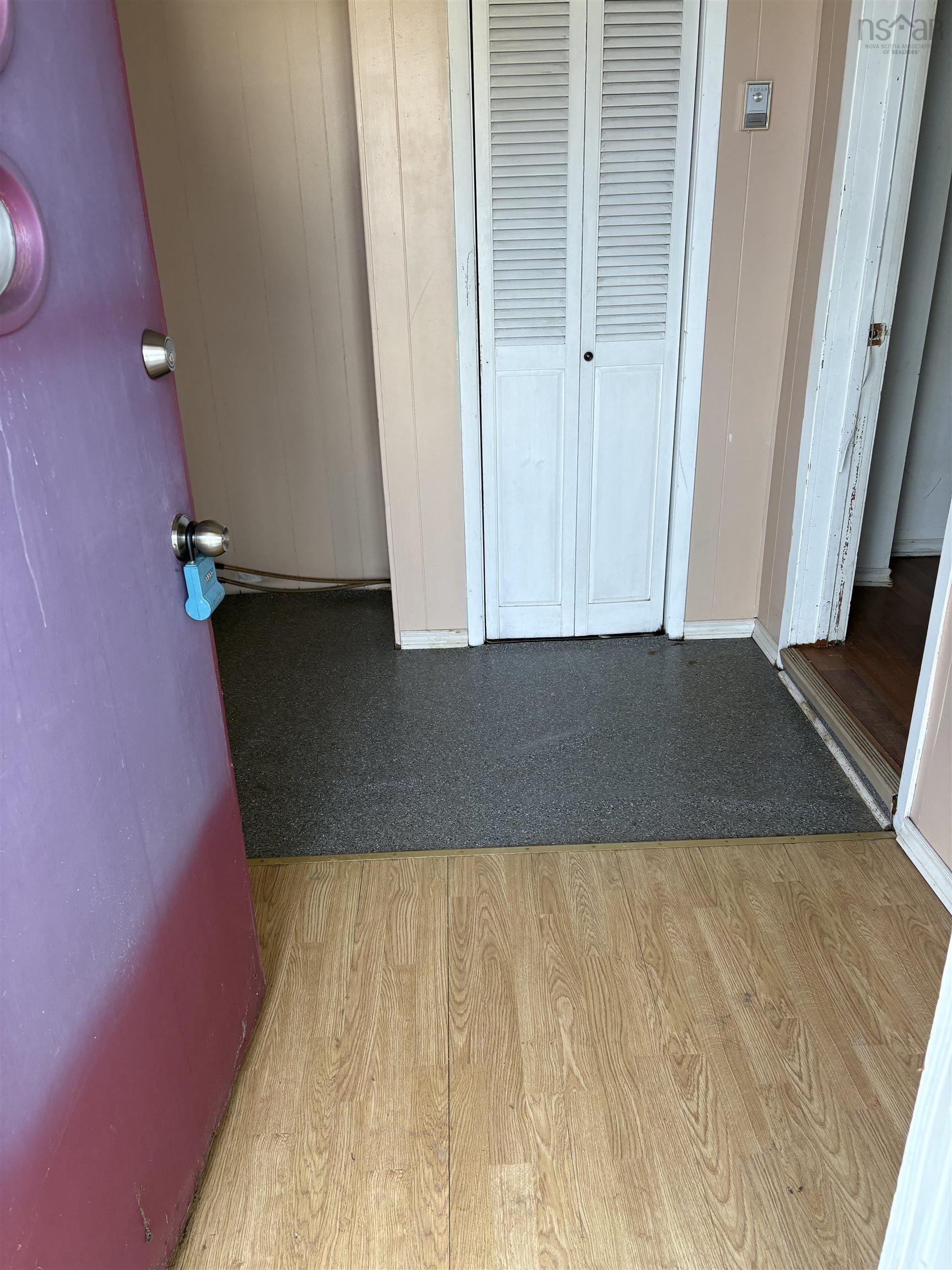 $74,900.00: 343 Ninth Street, New Waterford