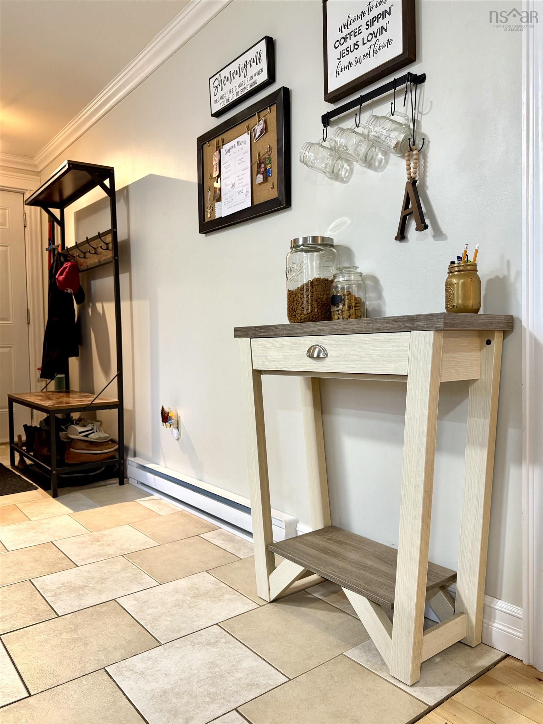 $359,900.00: 10 Fletcher Drive, Amherst