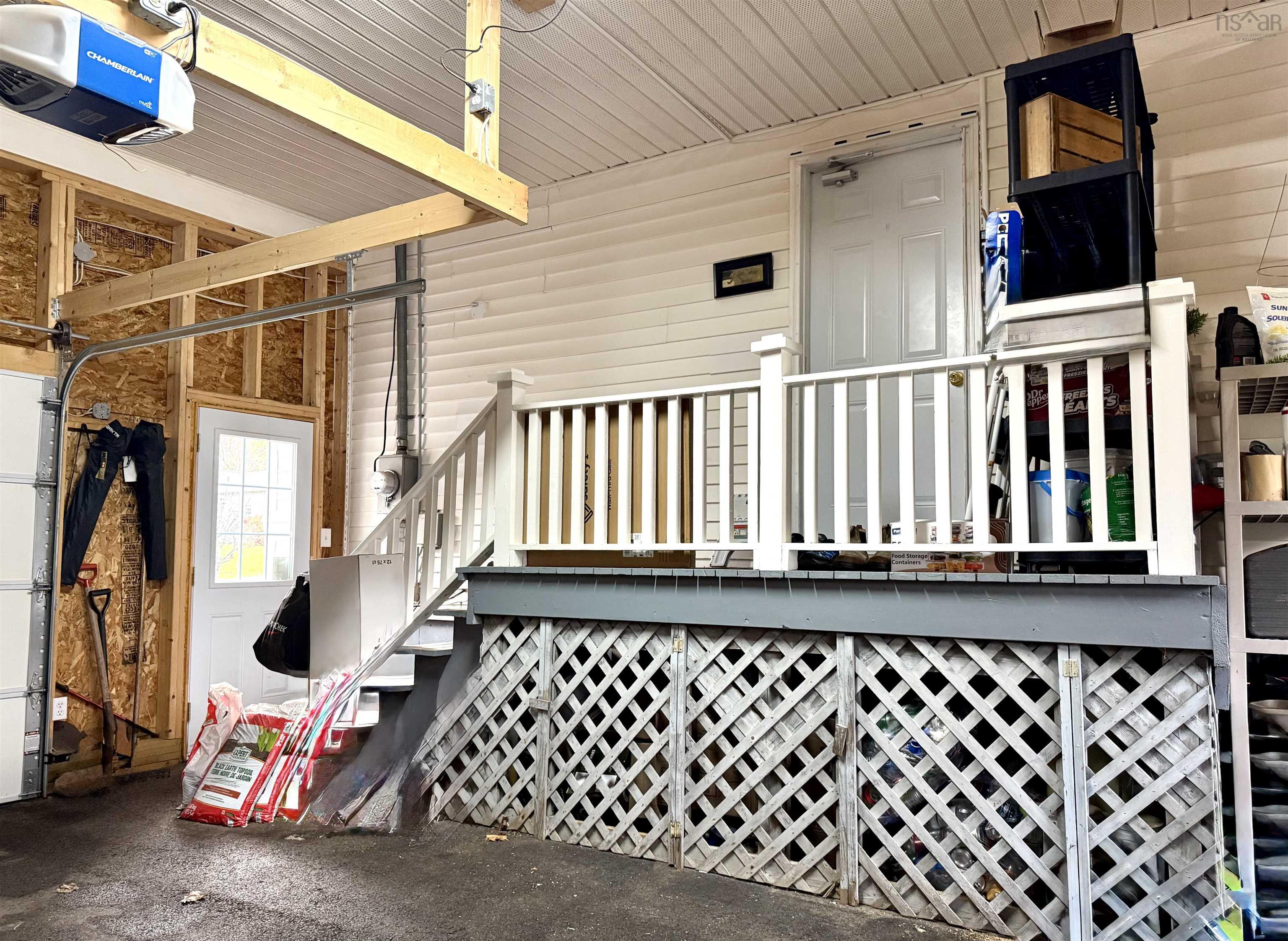 $359,900.00: 10 Fletcher Drive, Amherst