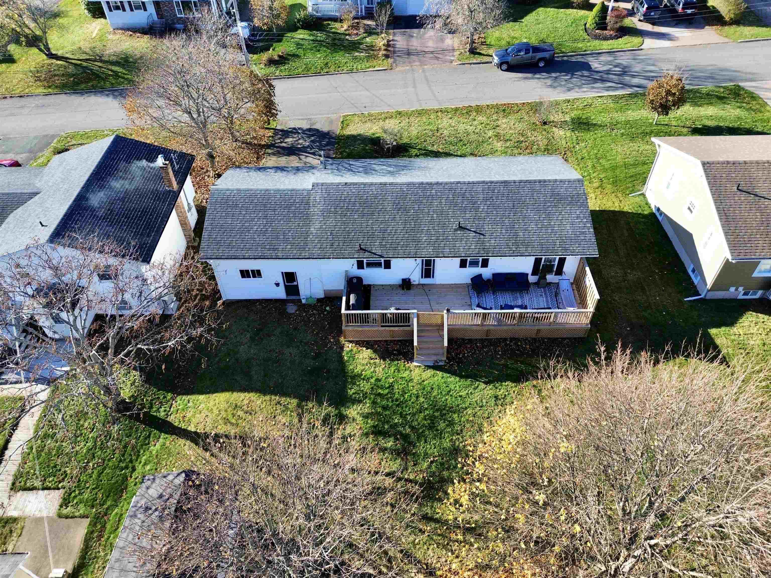 $359,900.00: 10 Fletcher Drive, Amherst