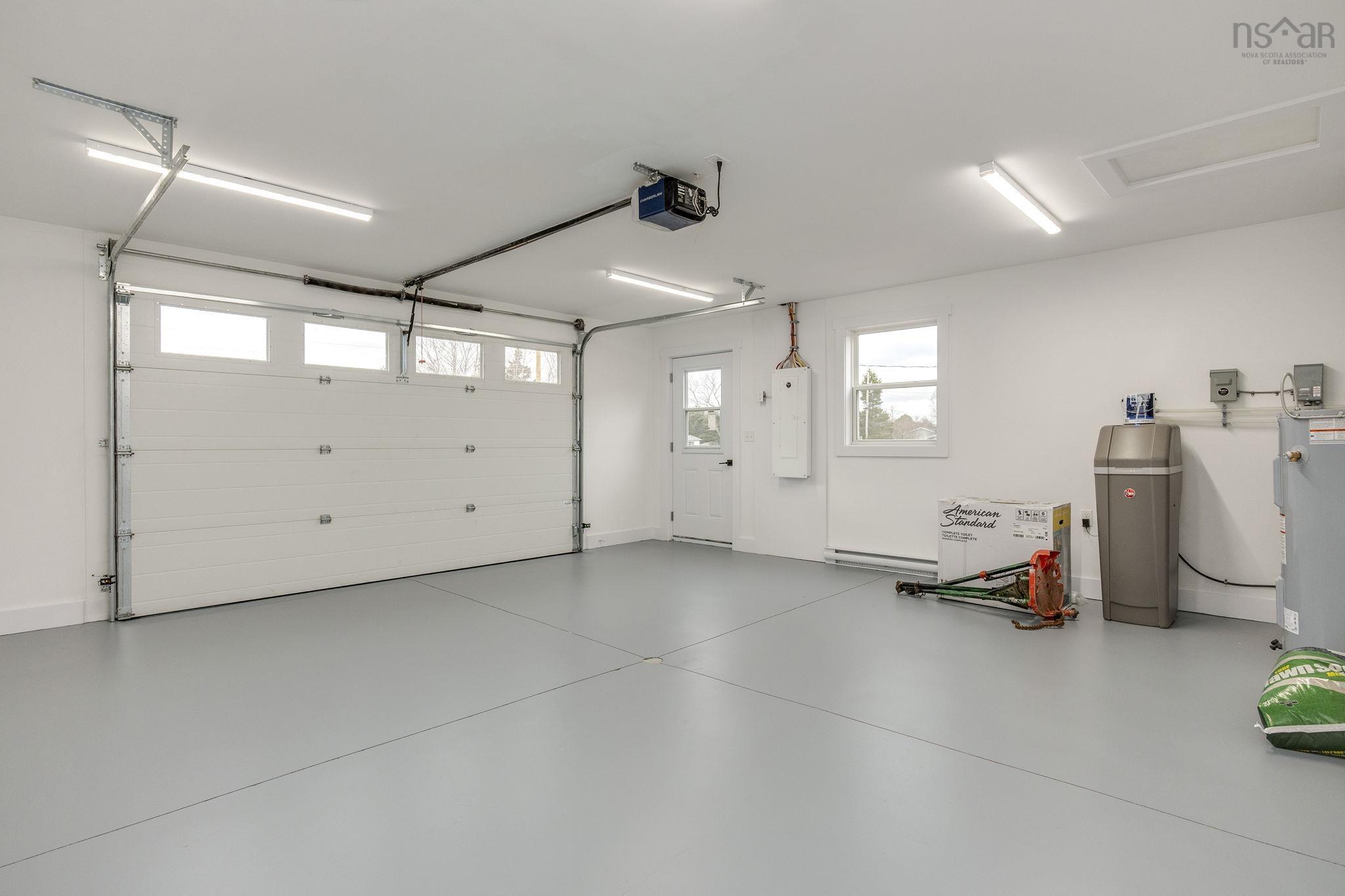 $435,000.00: 71 Vendora Drive, Nictaux