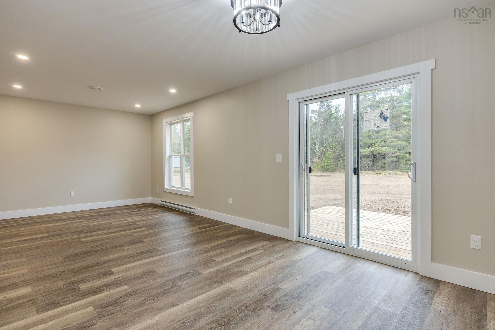 $435,000.00: 71 Vendora Drive, Nictaux