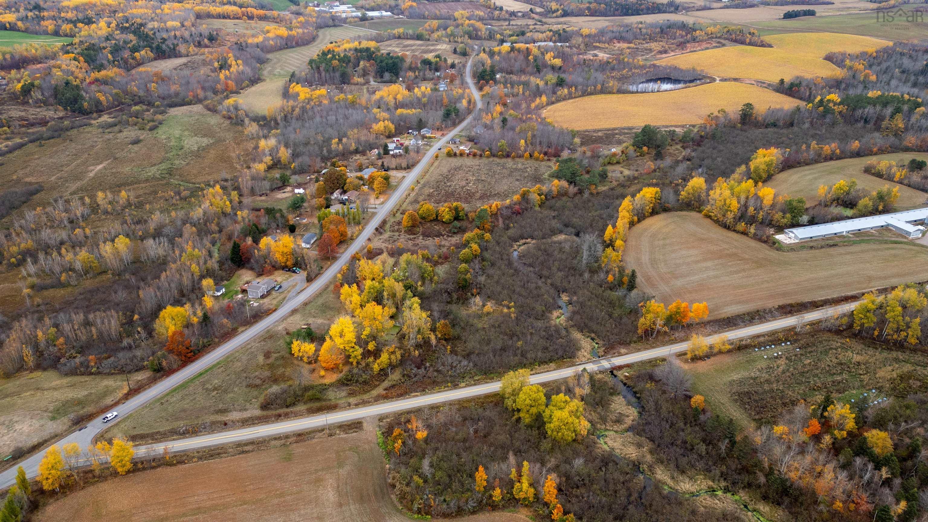 $425,000.00: Black Hole Road, Sheffield Mills