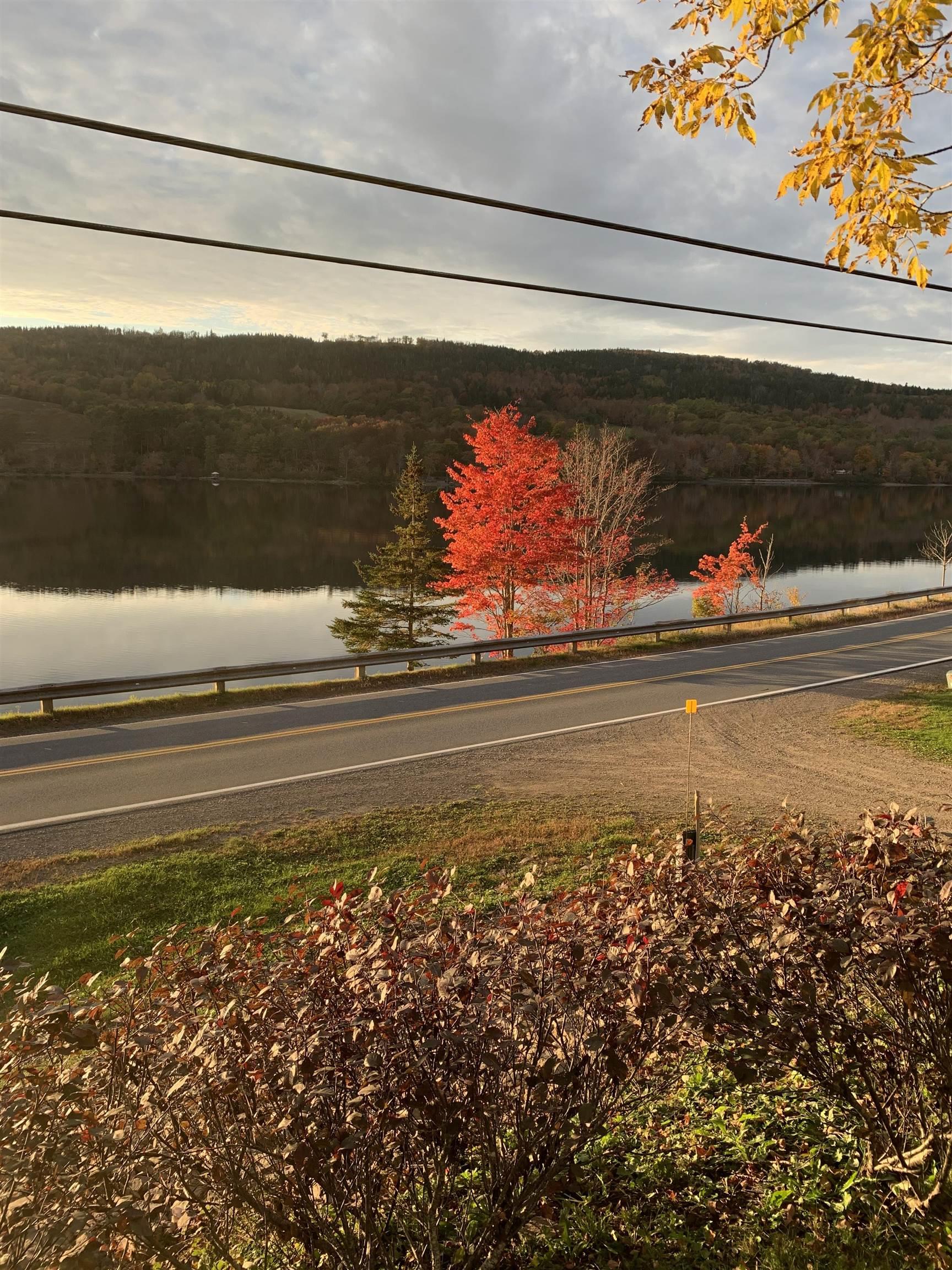 $489,900.00: 926 Highway 7, Lochaber