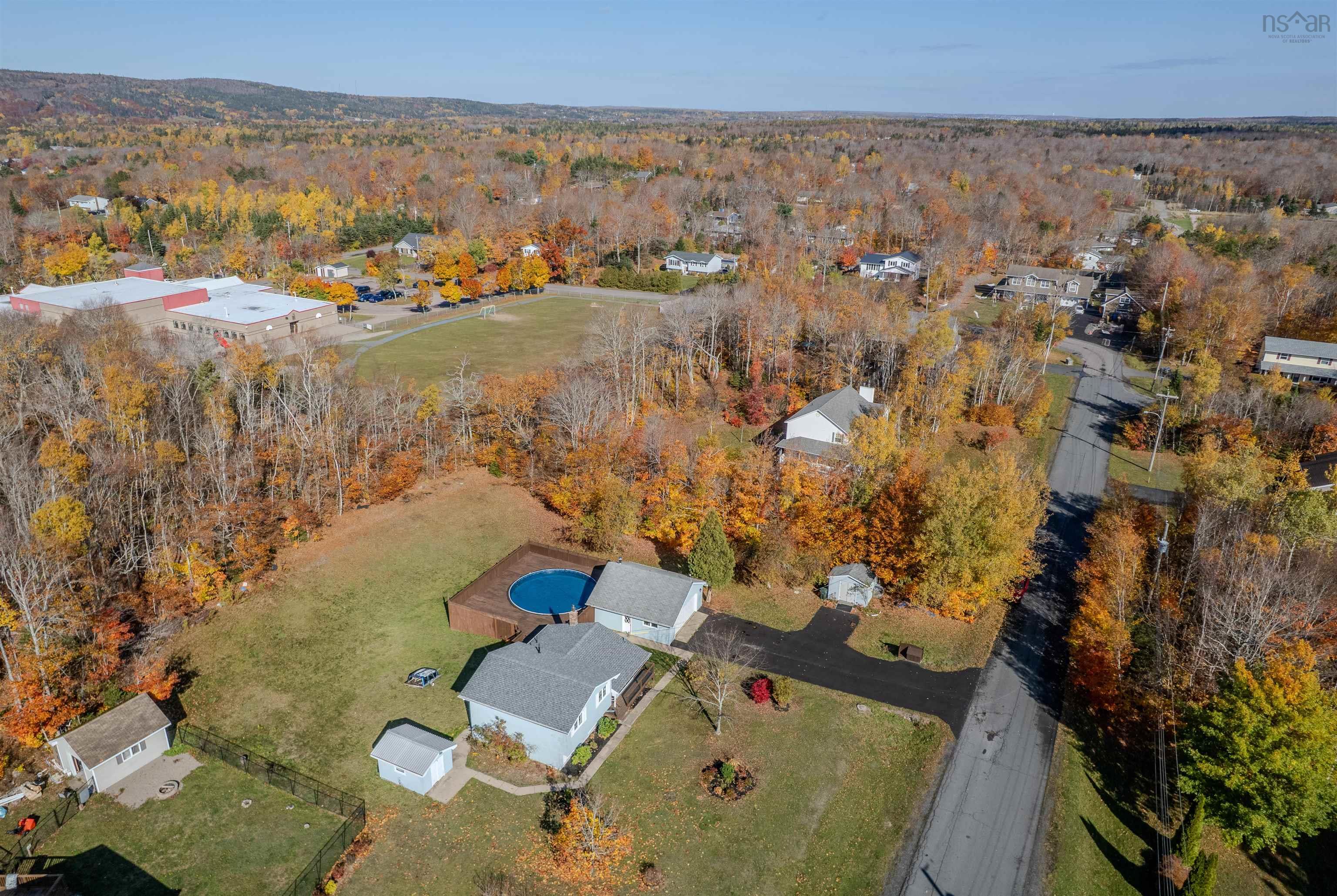 $459,000.00: 22 Oakland Drive, Howie Centre