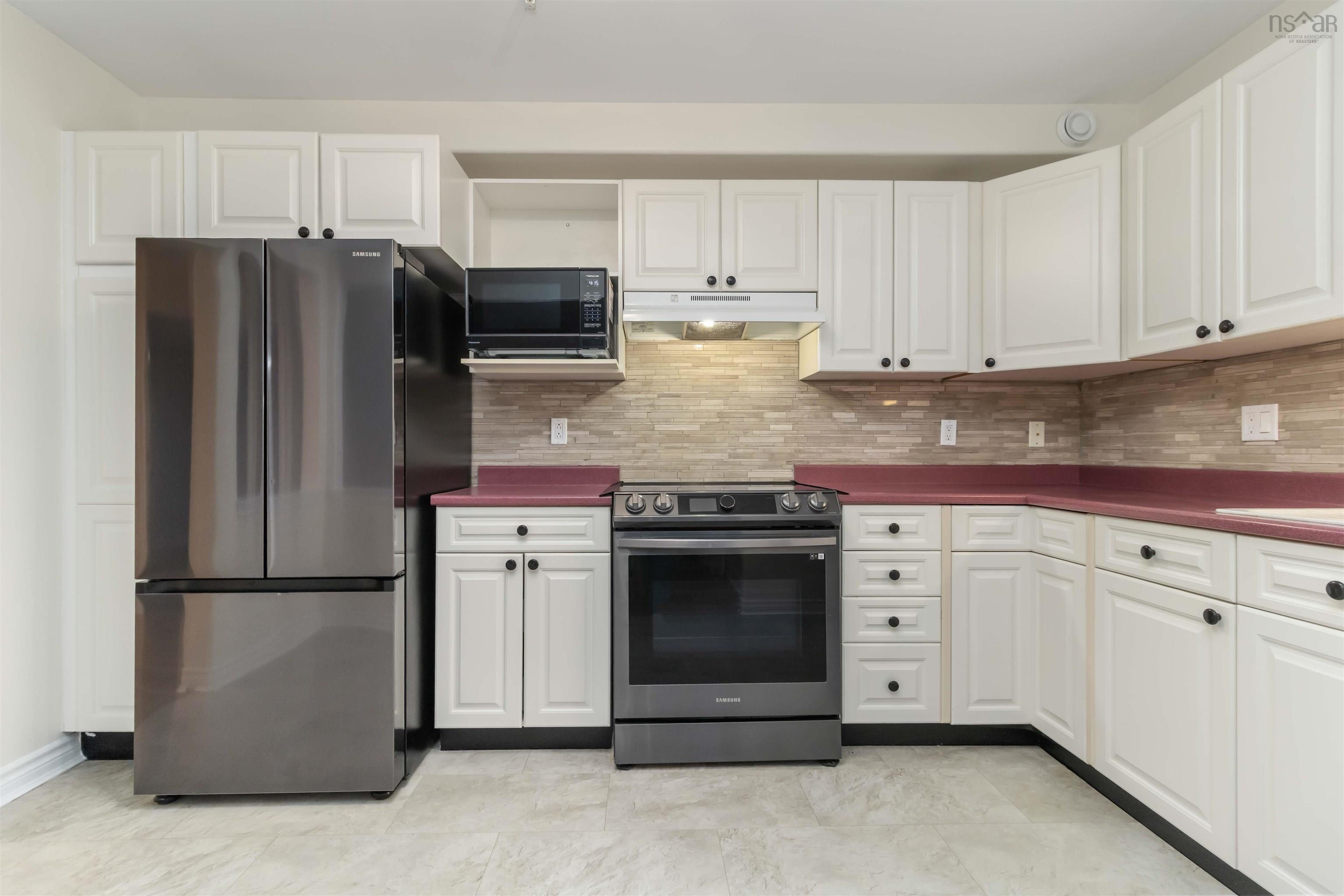 $479,000.00: 101 211 Hammonds Plains Road, Bedford