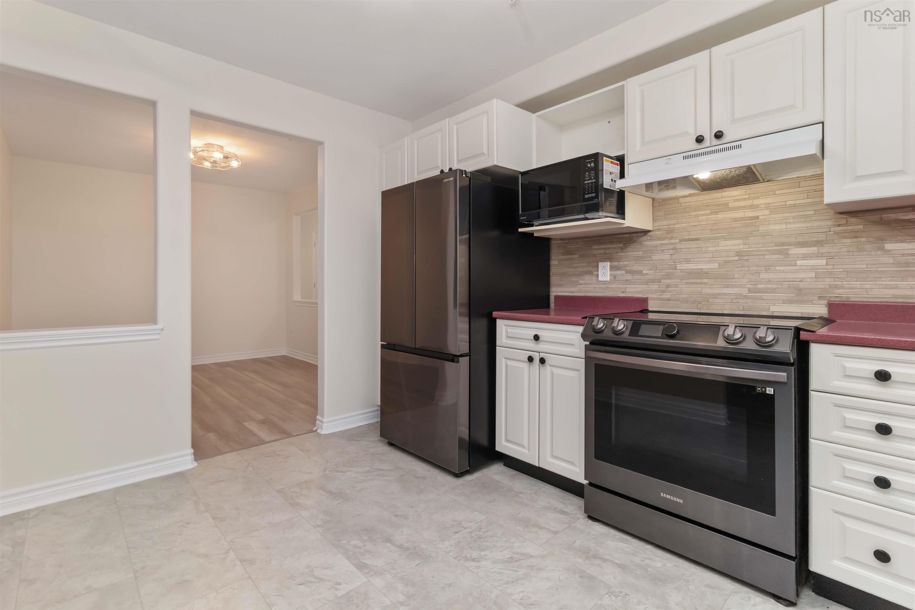 $479,000.00: 101 211 Hammonds Plains Road, Bedford