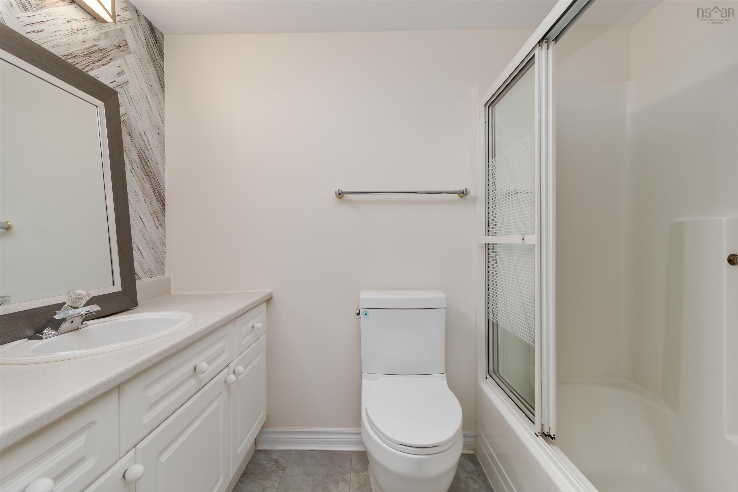 $479,000.00: 101 211 Hammonds Plains Road, Bedford