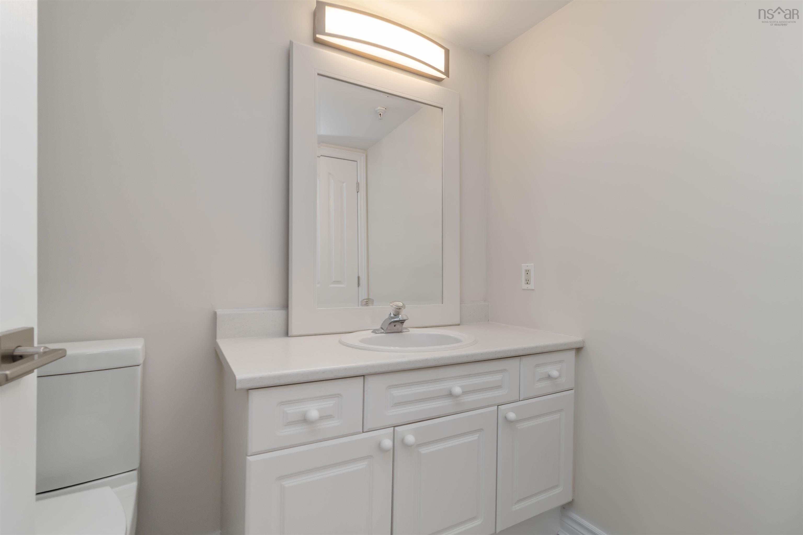 $479,000.00: 101 211 Hammonds Plains Road, Bedford