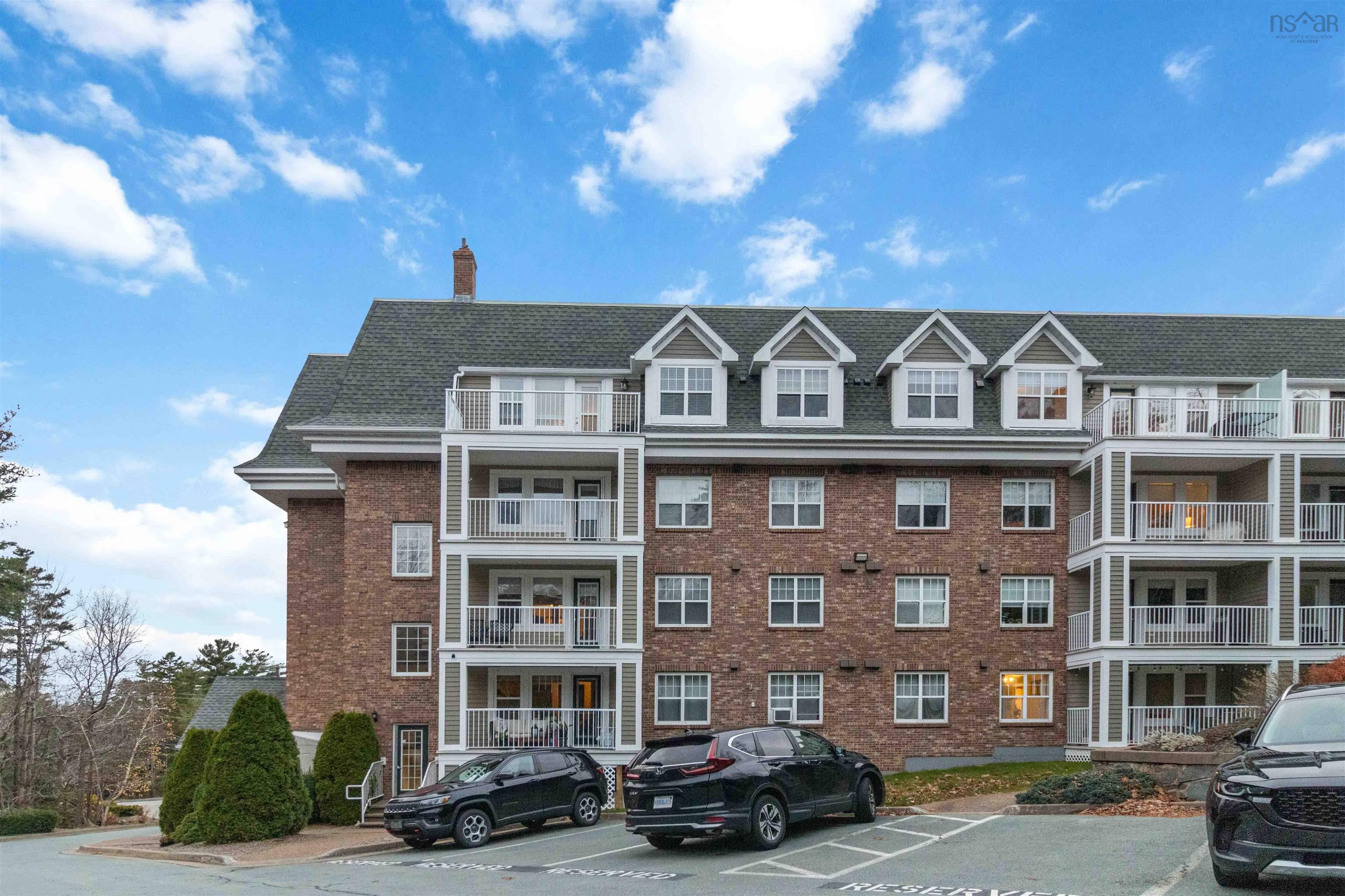 $479,000.00: 101 211 Hammonds Plains Road, Bedford