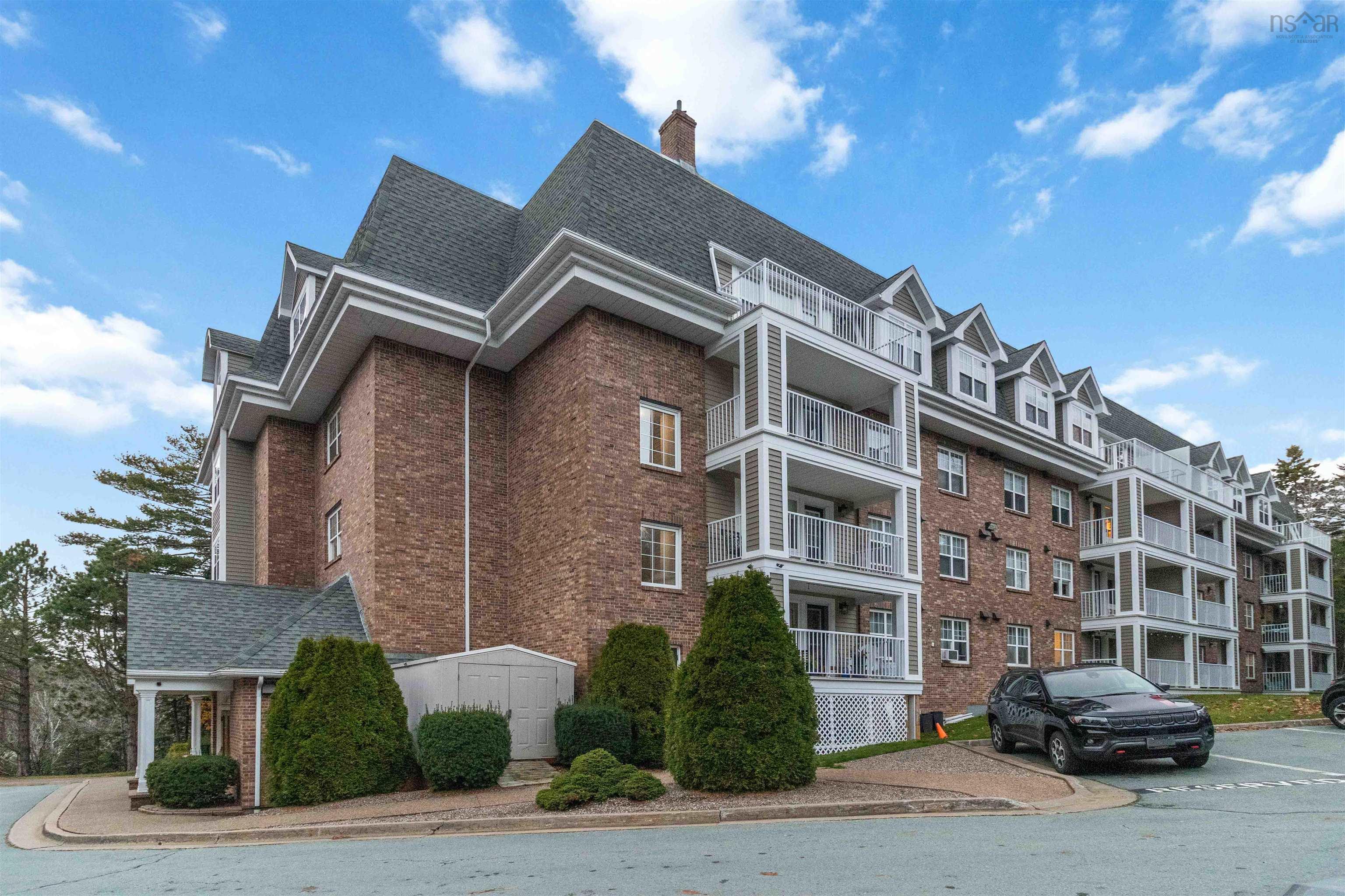 $479,000.00: 101 211 Hammonds Plains Road, Bedford