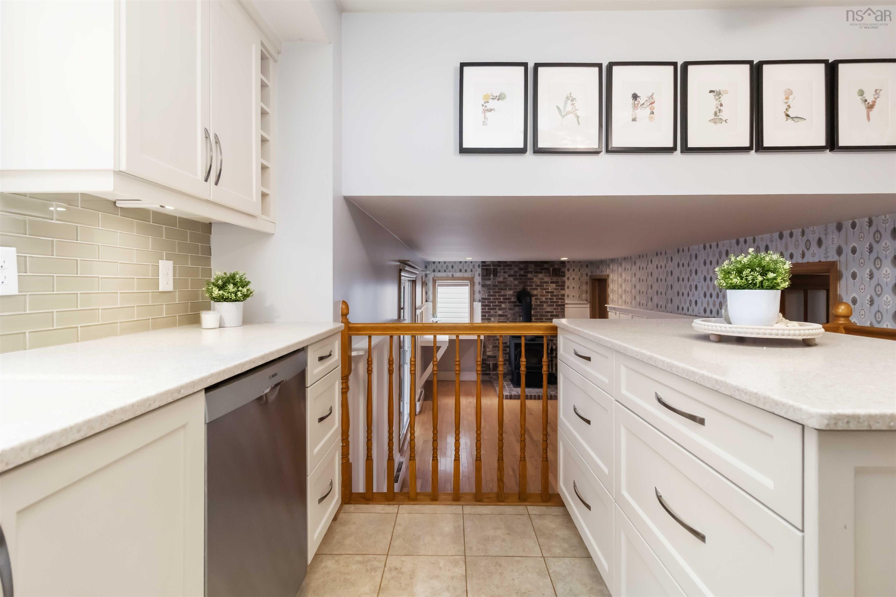 $595,000.00: 36 Columbo Drive, Dartmouth