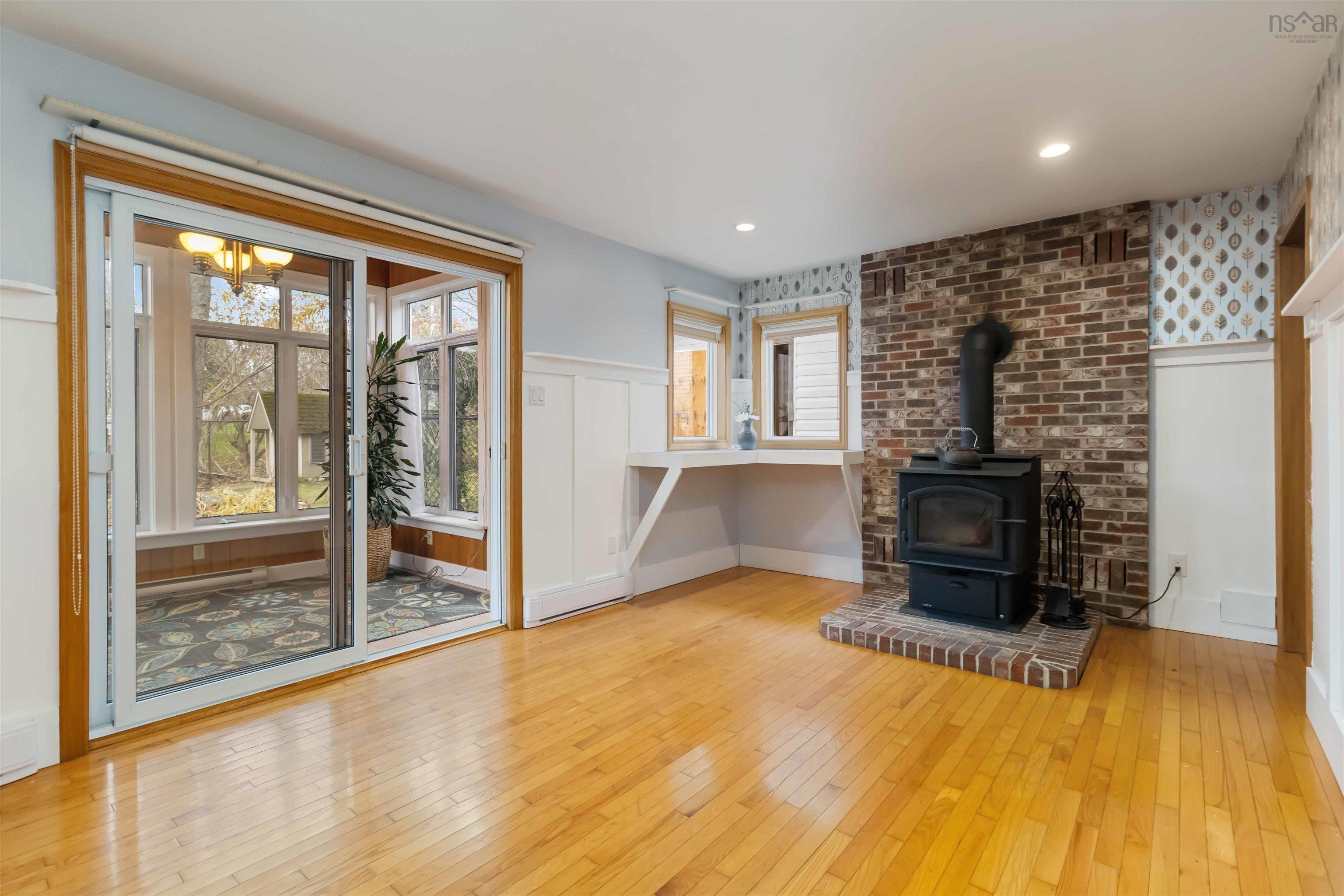 $595,000.00: 36 Columbo Drive, Dartmouth