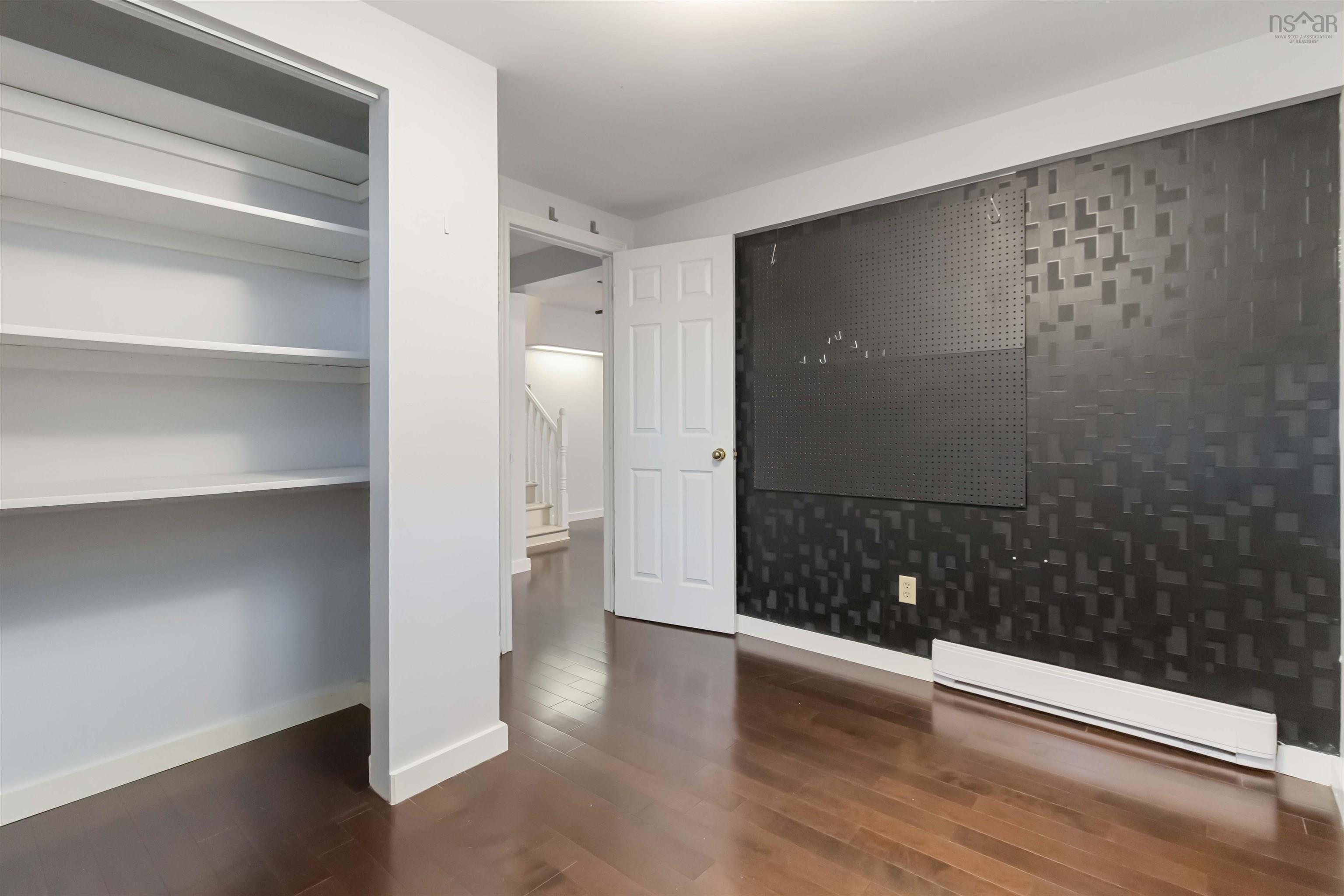 $595,000.00: 36 Columbo Drive, Dartmouth