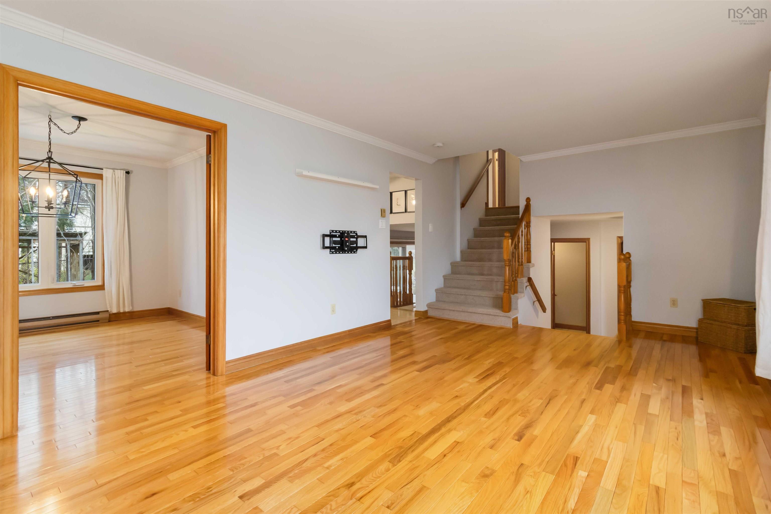 $595,000.00: 36 Columbo Drive, Dartmouth