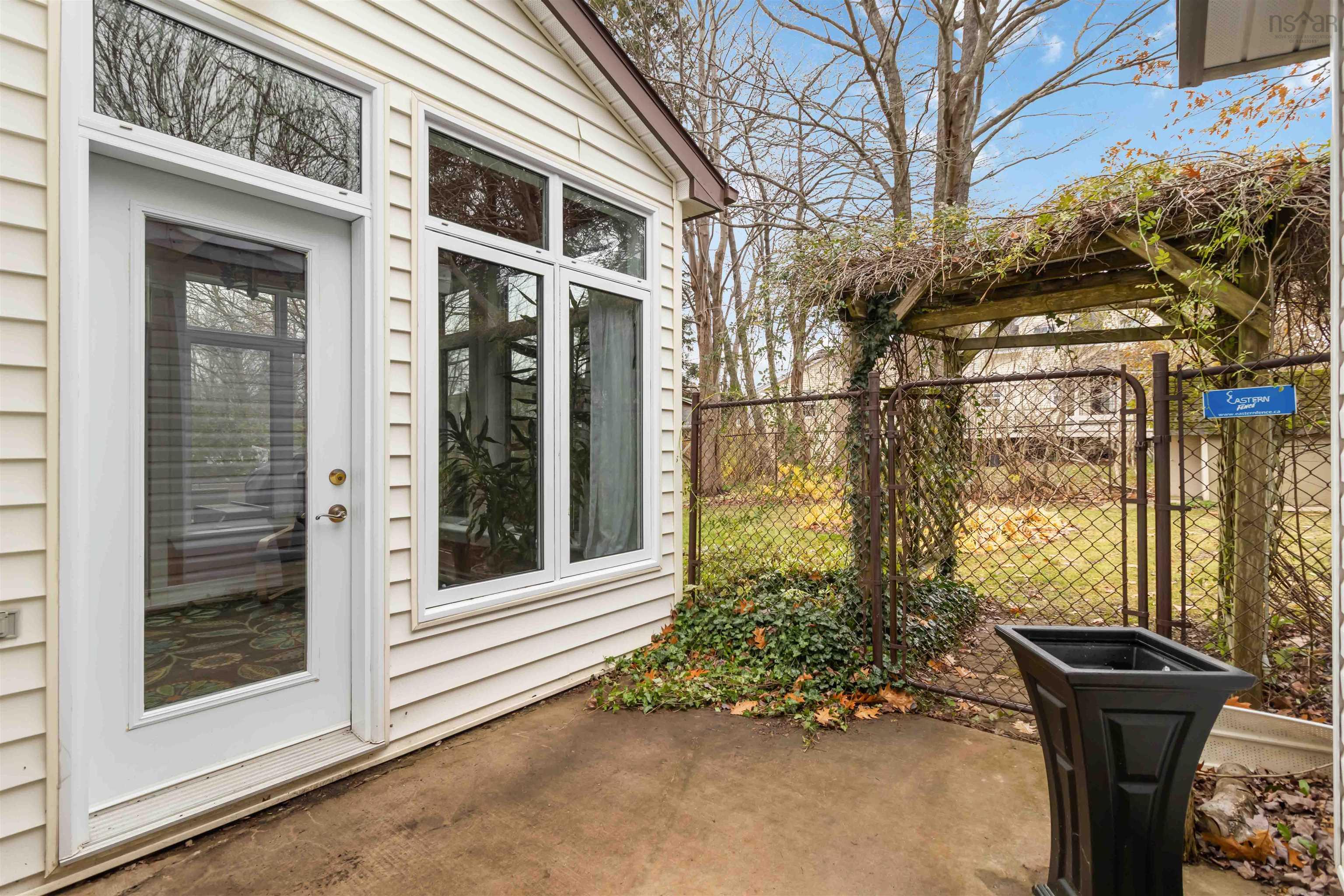 $595,000.00: 36 Columbo Drive, Dartmouth