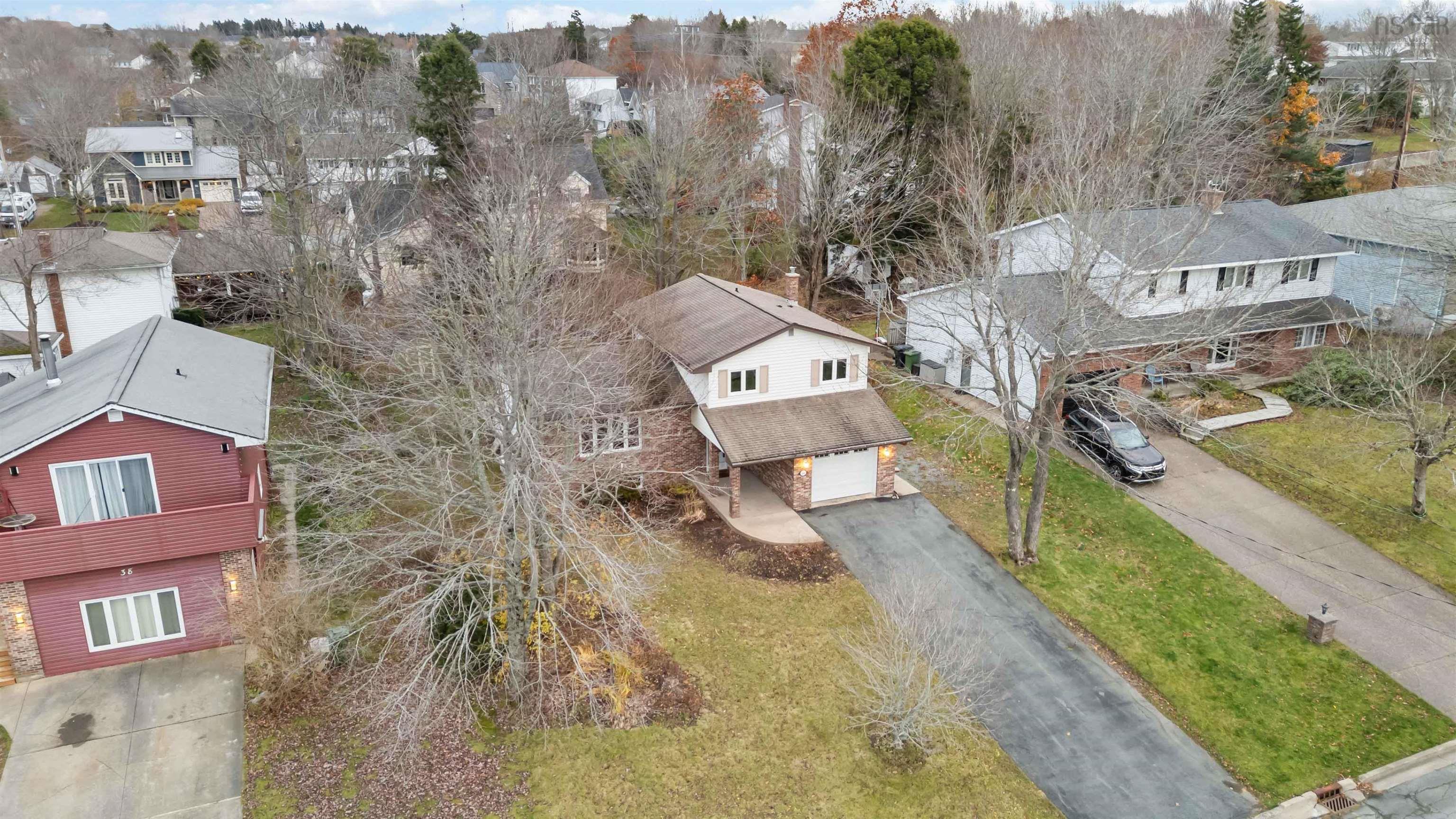 $595,000.00: 36 Columbo Drive, Dartmouth