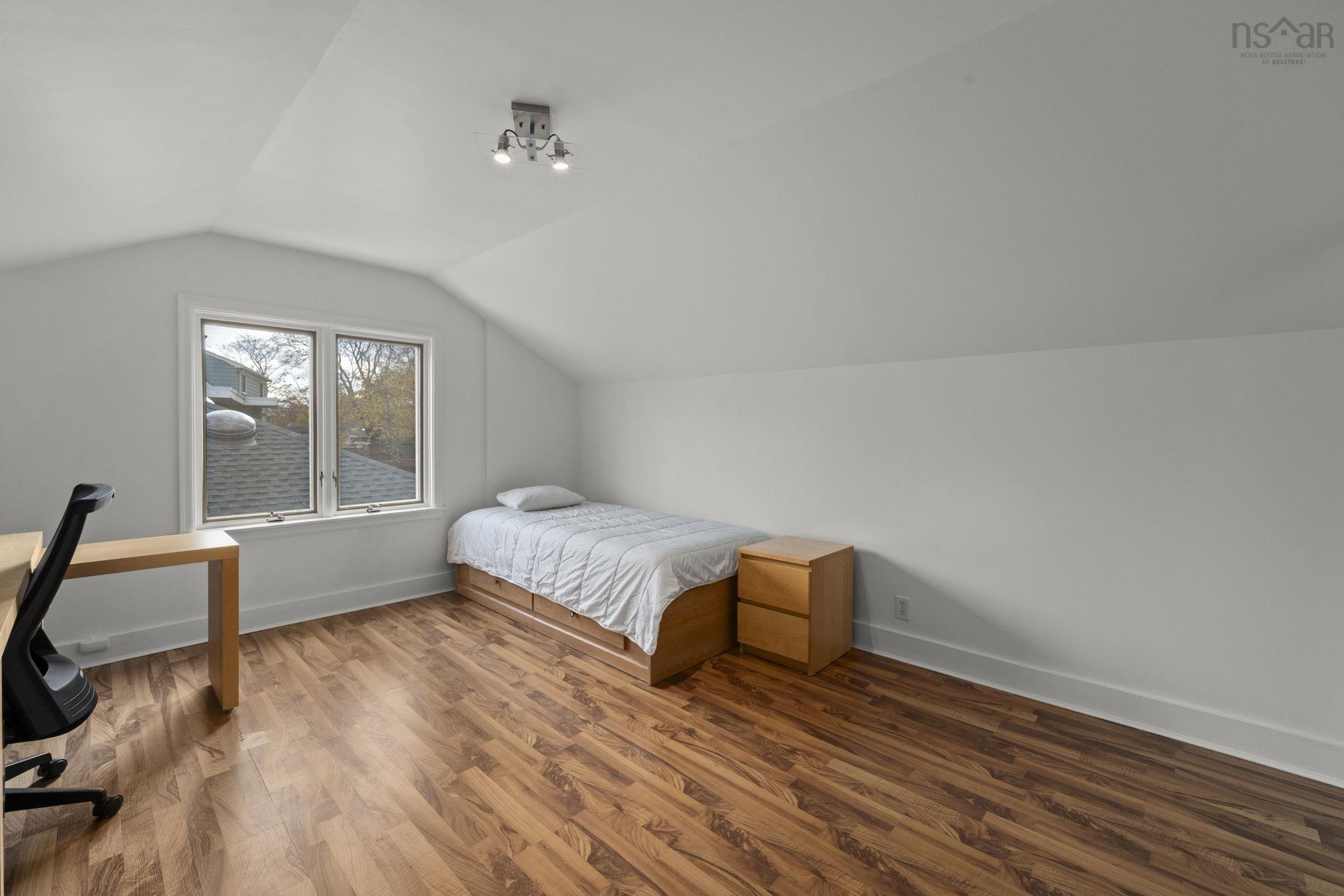 $924,900.00: 3162 Romans Avenue, Halifax